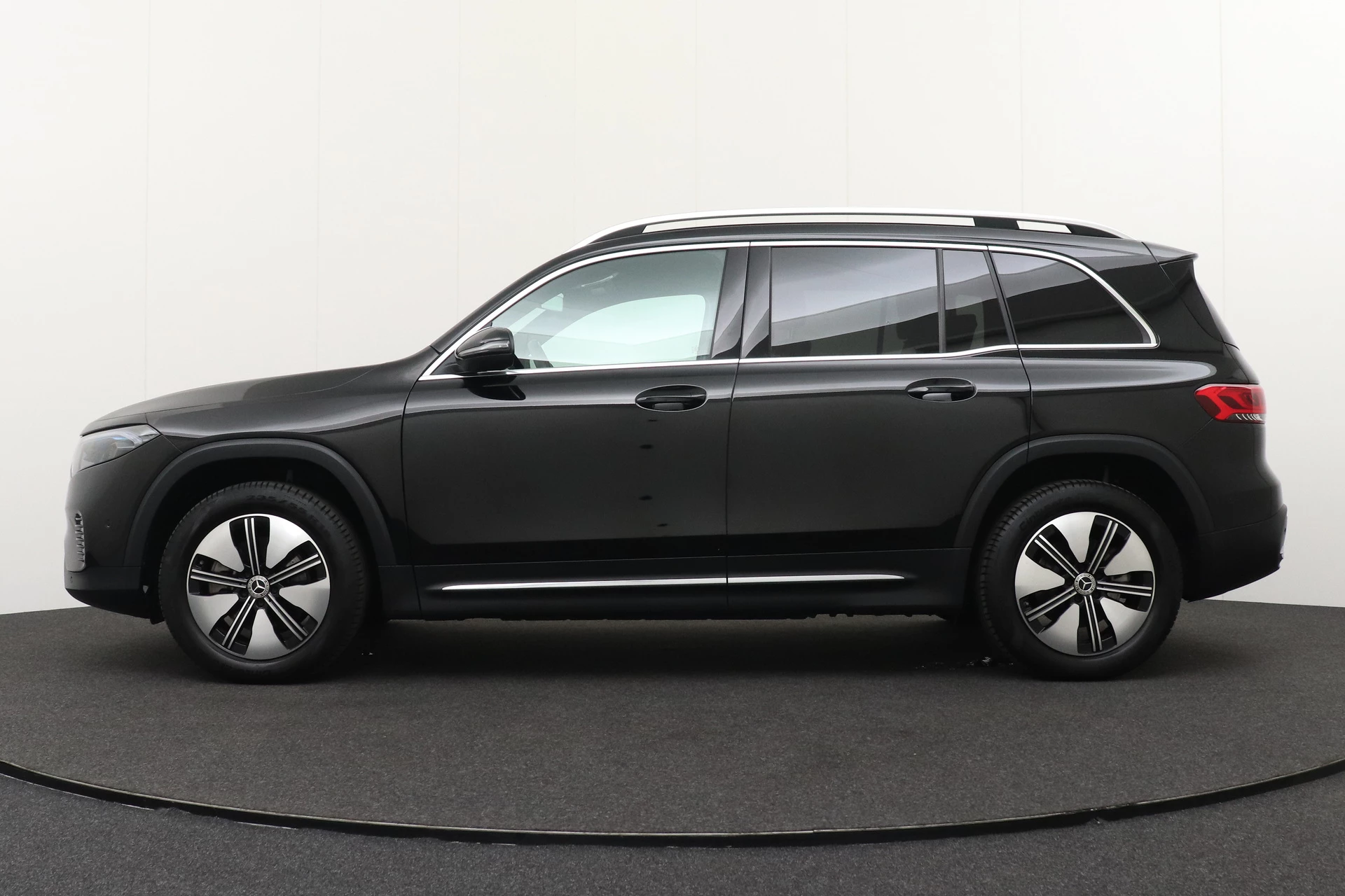 Hoofdafbeelding Mercedes-Benz EQB