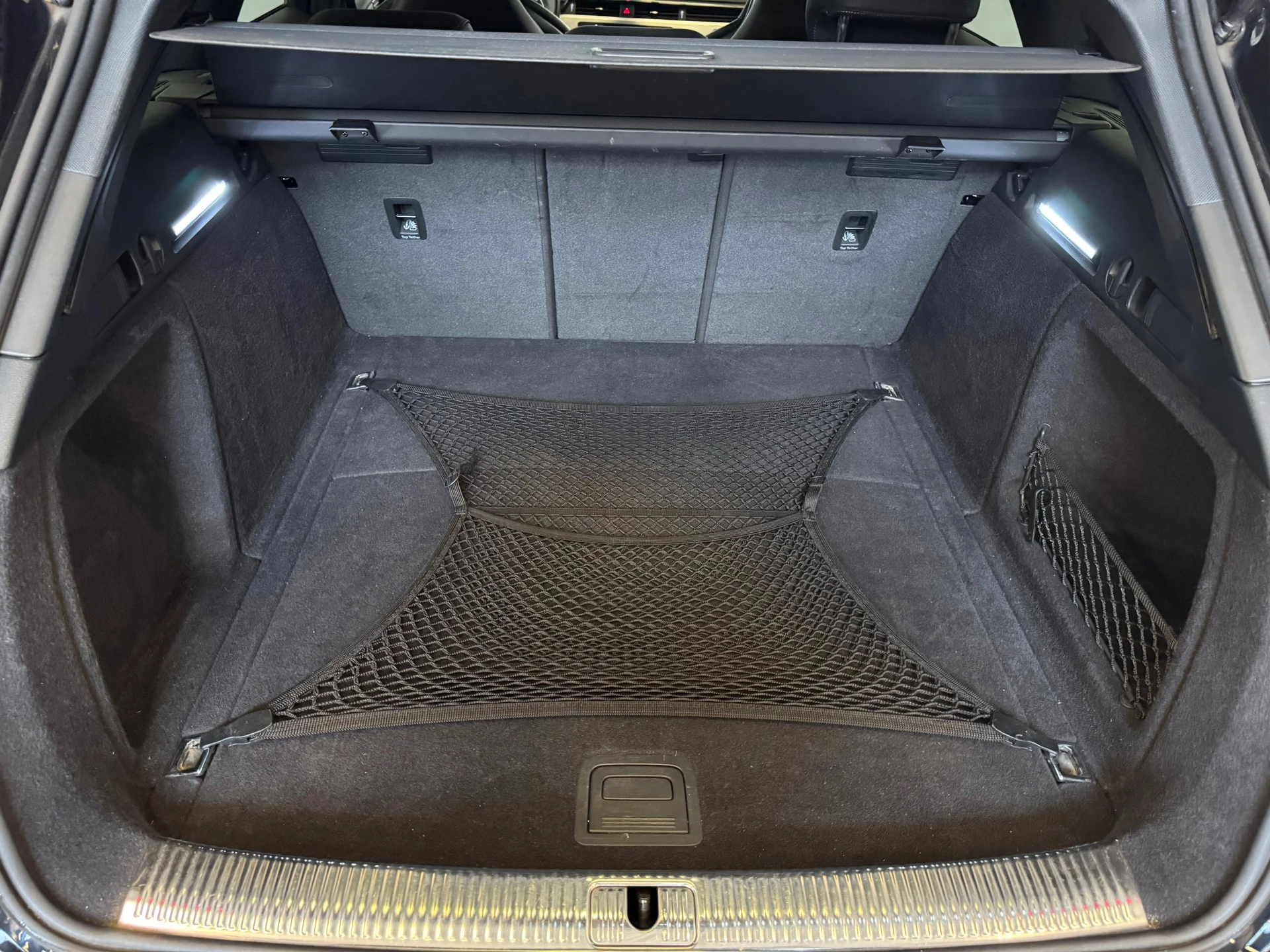 Hoofdafbeelding Audi S4