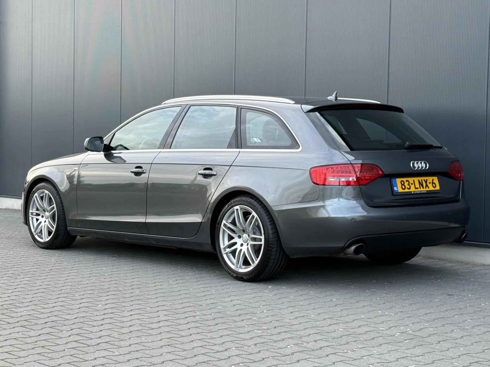 Hoofdafbeelding Audi A4