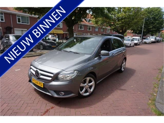 Hoofdafbeelding Mercedes-Benz B-Klasse Mercedes-Benz B-Klasse 180 Ambition CRUISECONTROL TELEFOON STOELVERWARMING.