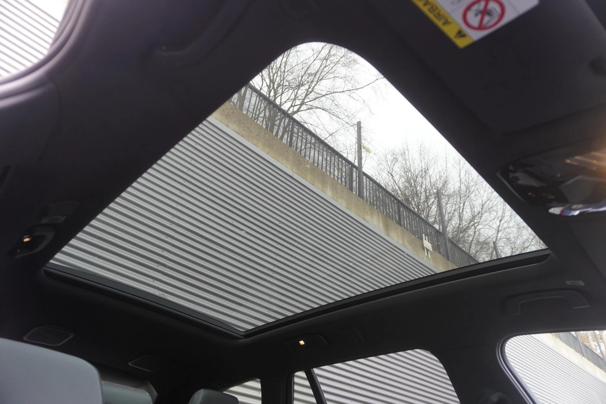 Hoofdafbeelding BMW i5