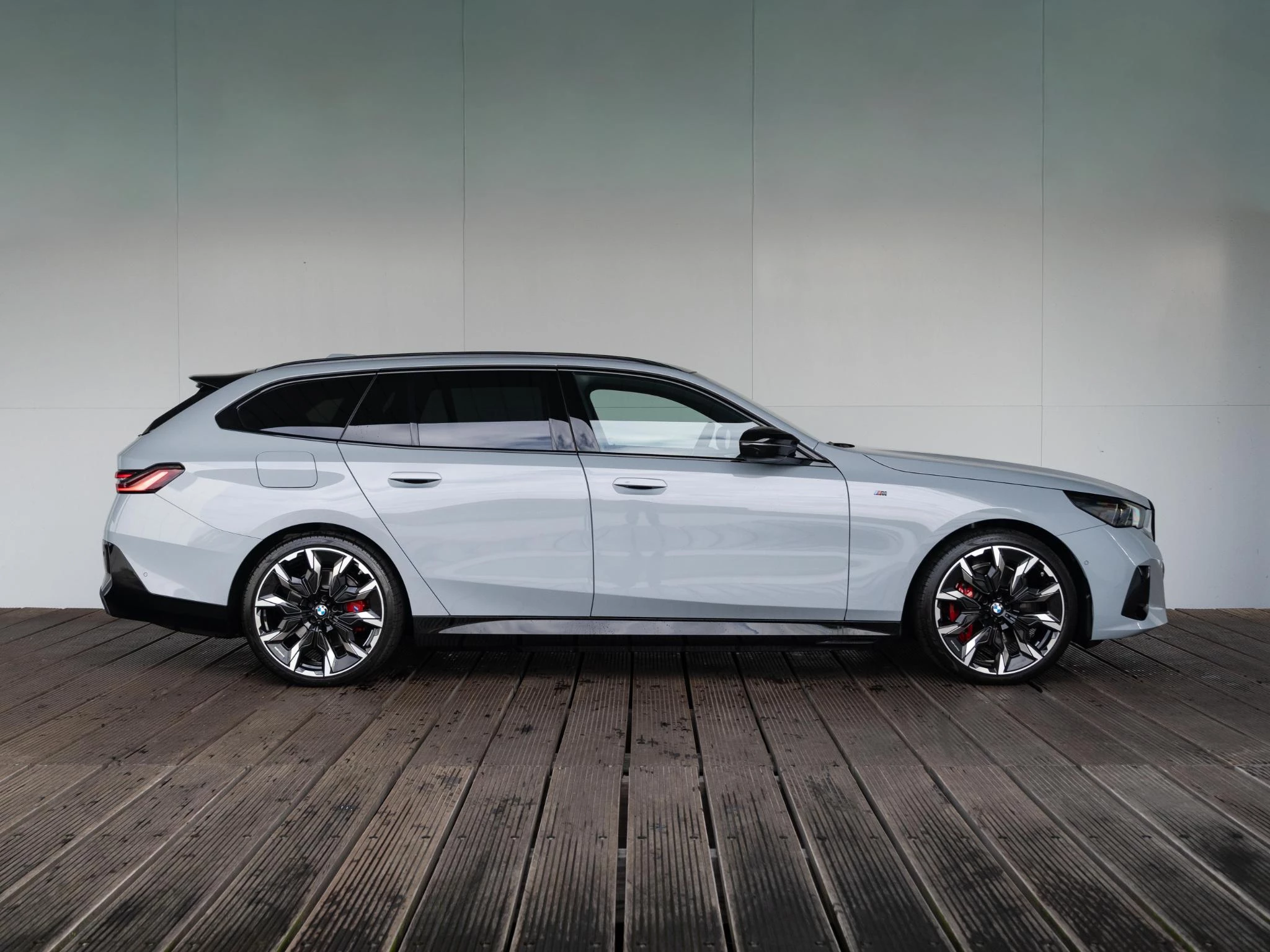 Hoofdafbeelding BMW i5