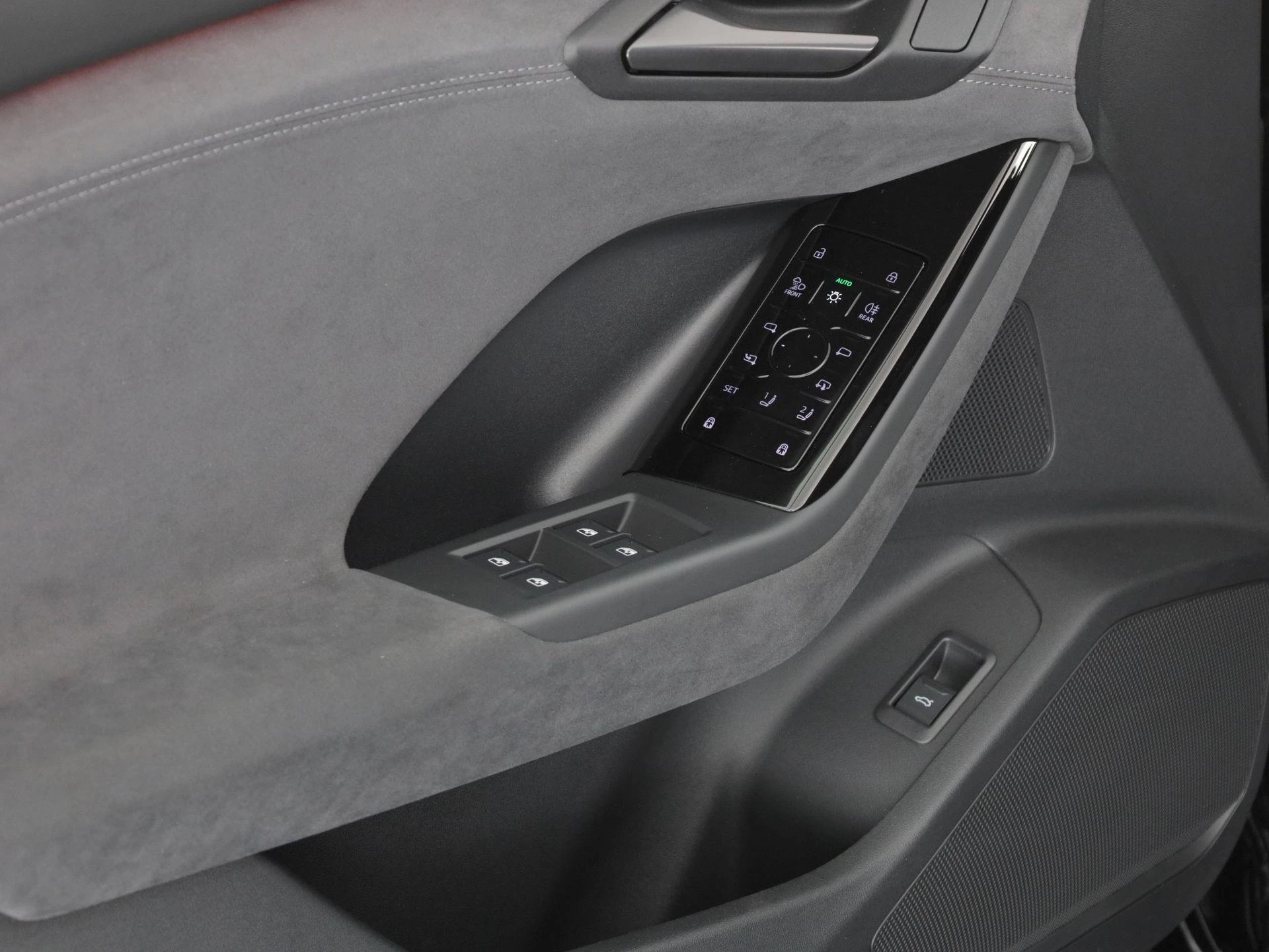 Hoofdafbeelding Audi Q6 e-tron