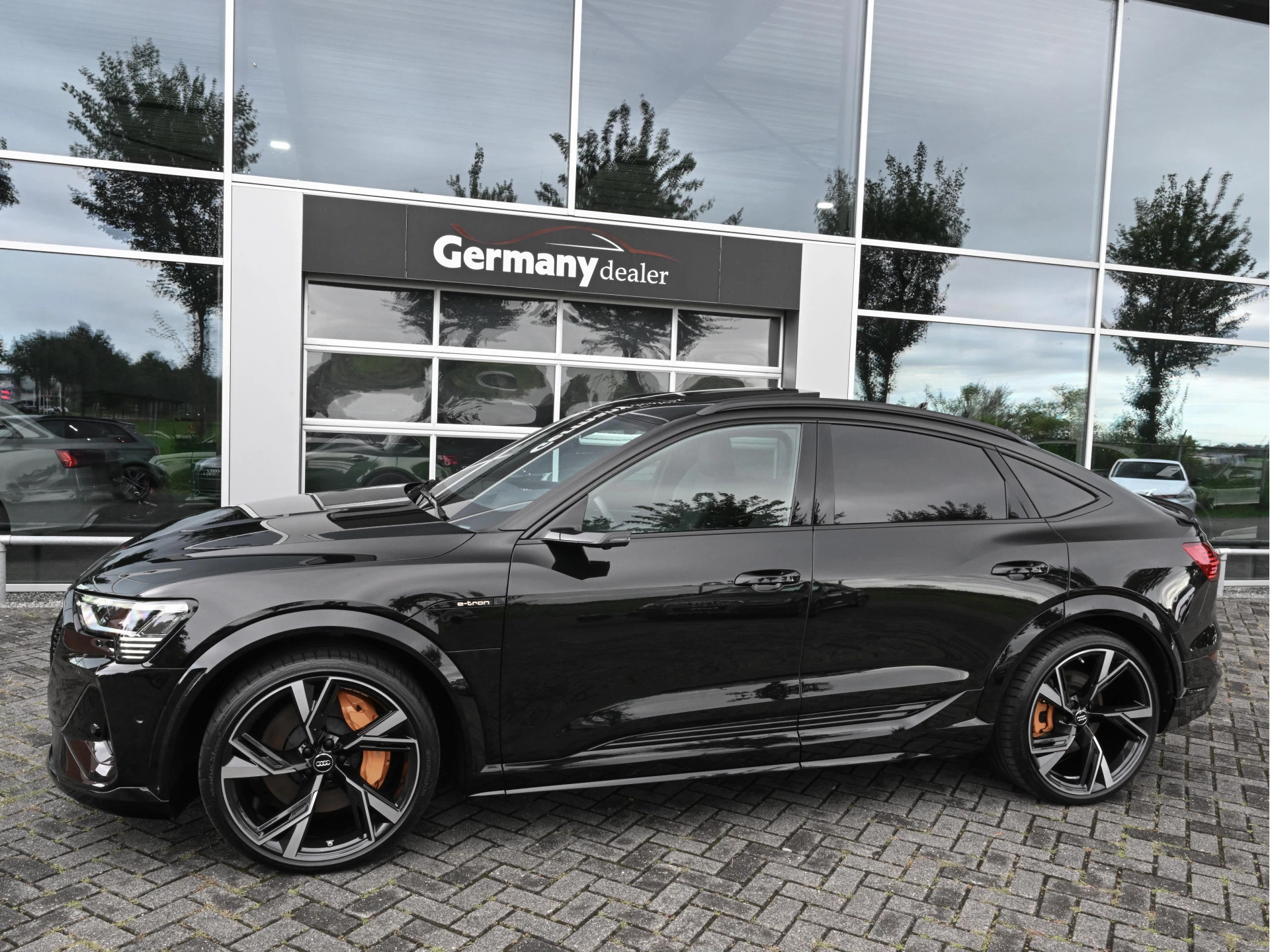 Hoofdafbeelding Audi e-tron