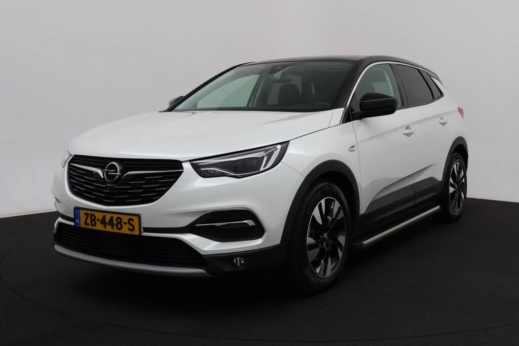 Hoofdafbeelding Opel Grandland X