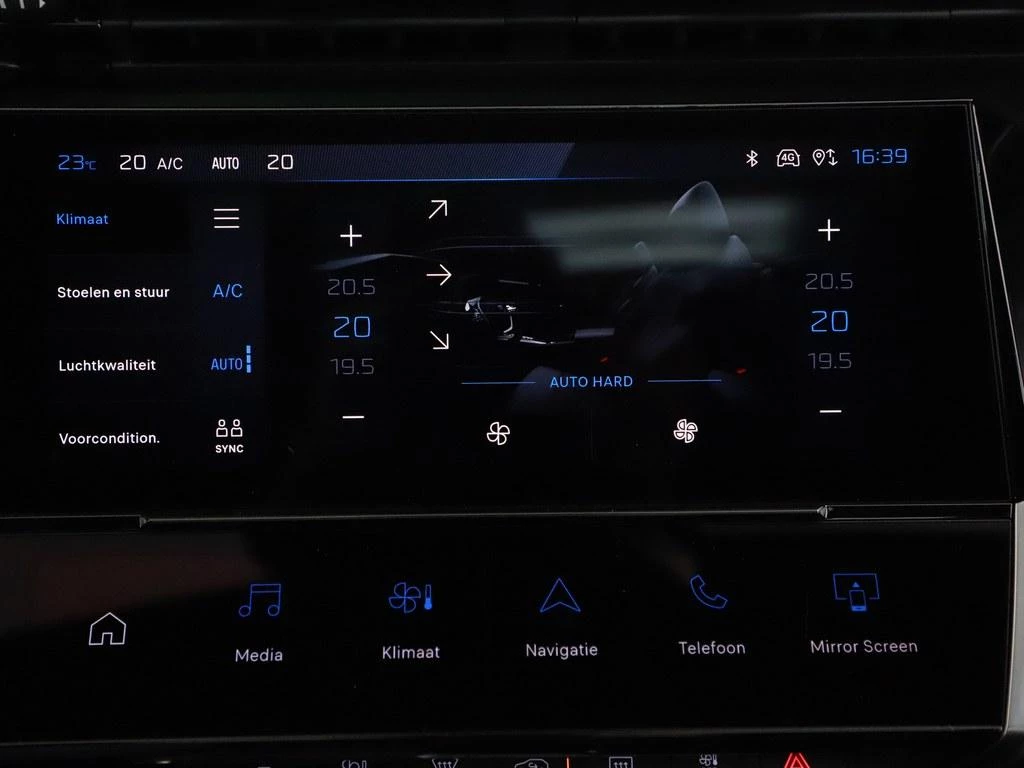 Hoofdafbeelding Peugeot 408