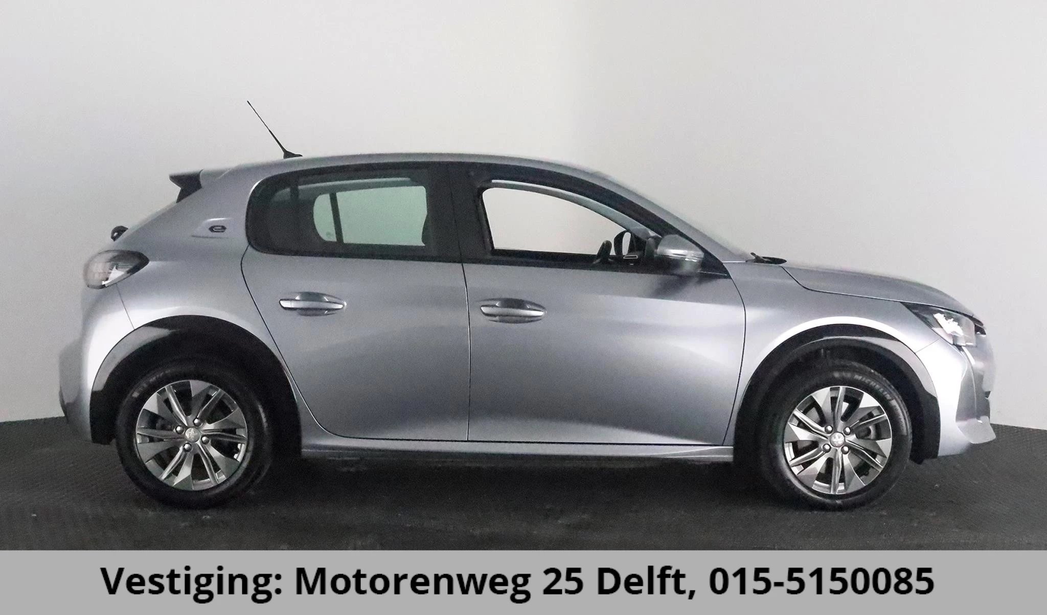 Hoofdafbeelding Peugeot e-208