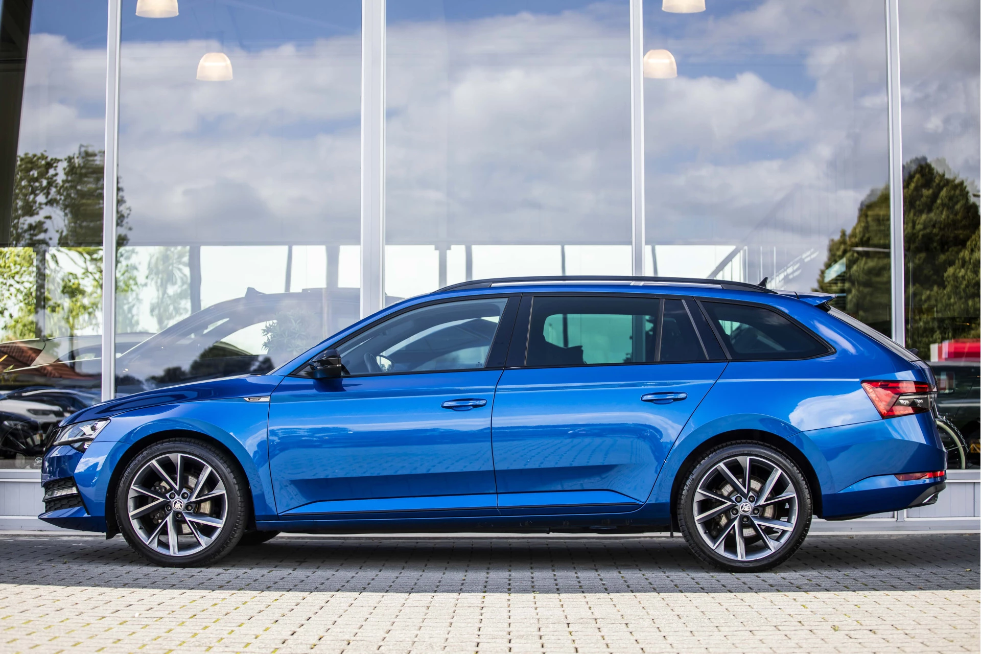 Hoofdafbeelding Škoda Superb