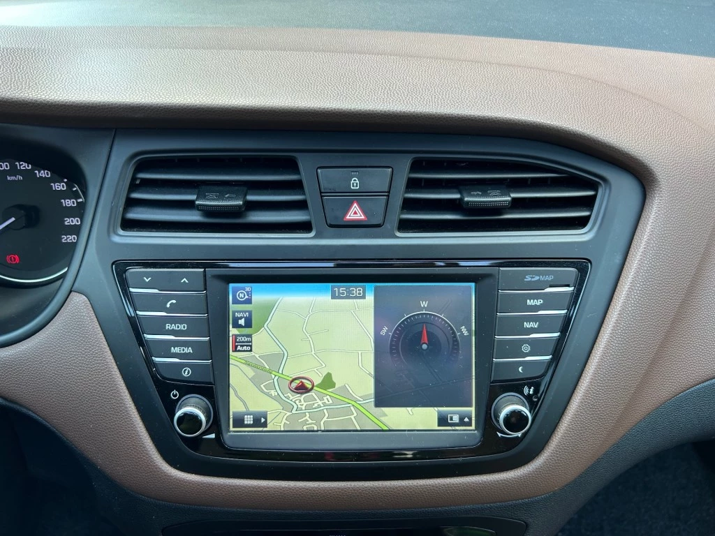 Hoofdafbeelding Hyundai i20