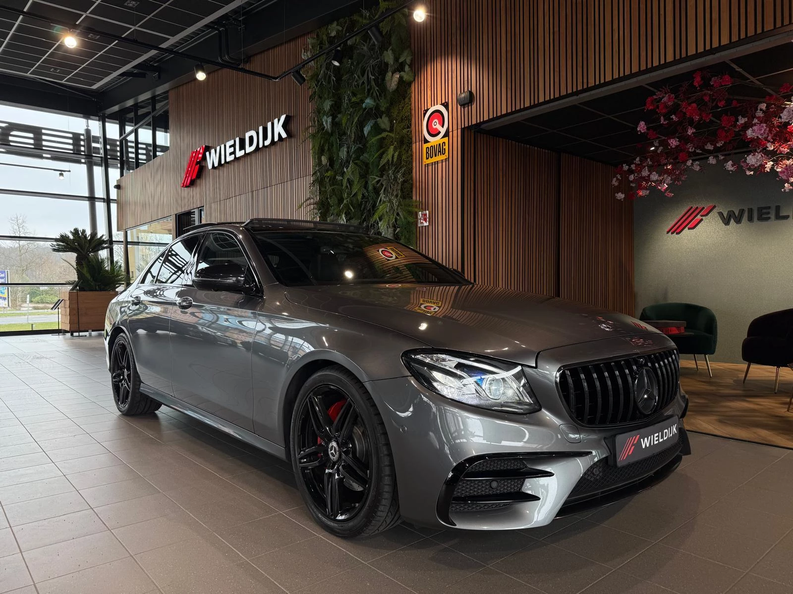 Hoofdafbeelding Mercedes-Benz E-Klasse