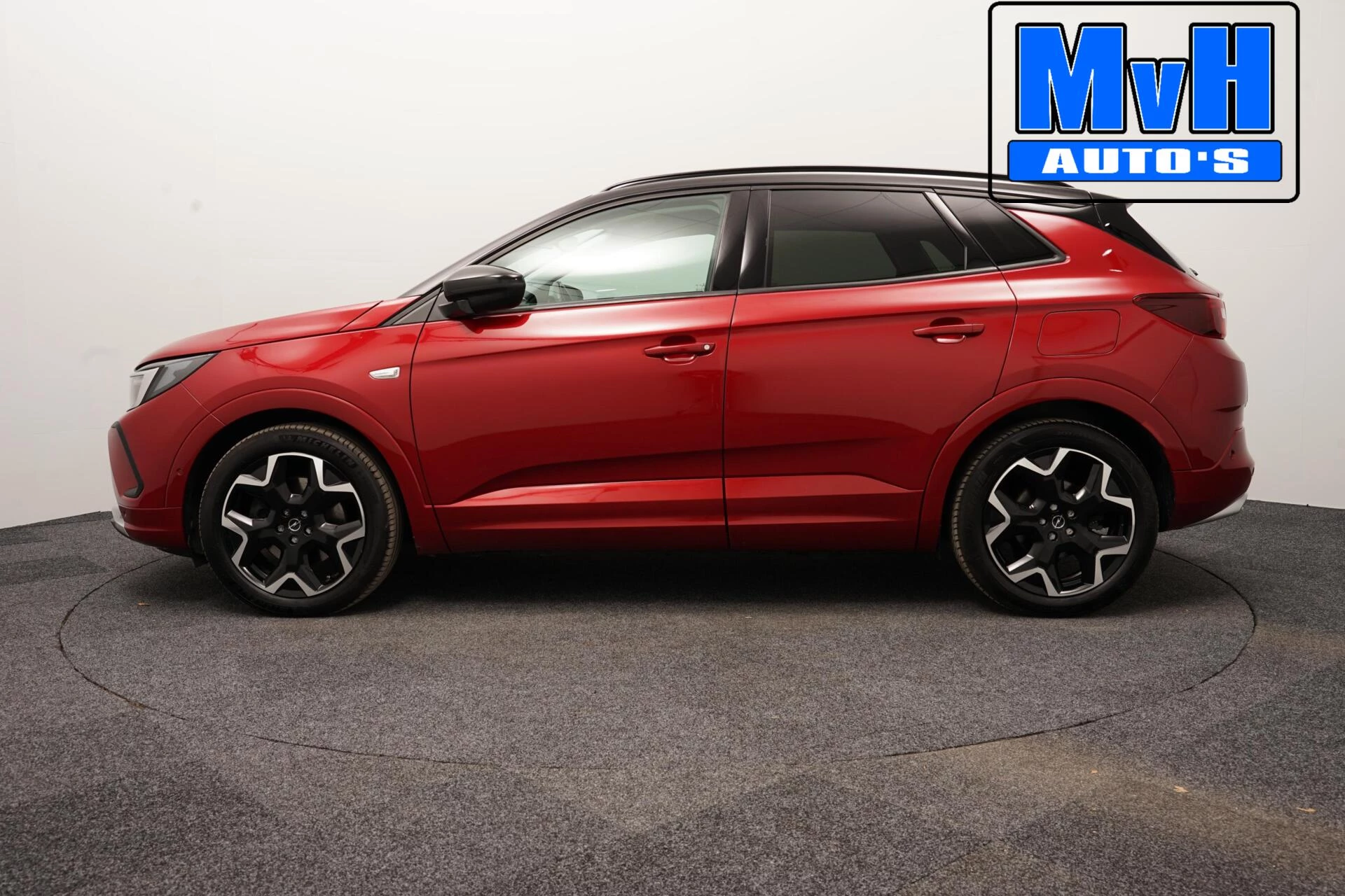 Hoofdafbeelding Opel Grandland