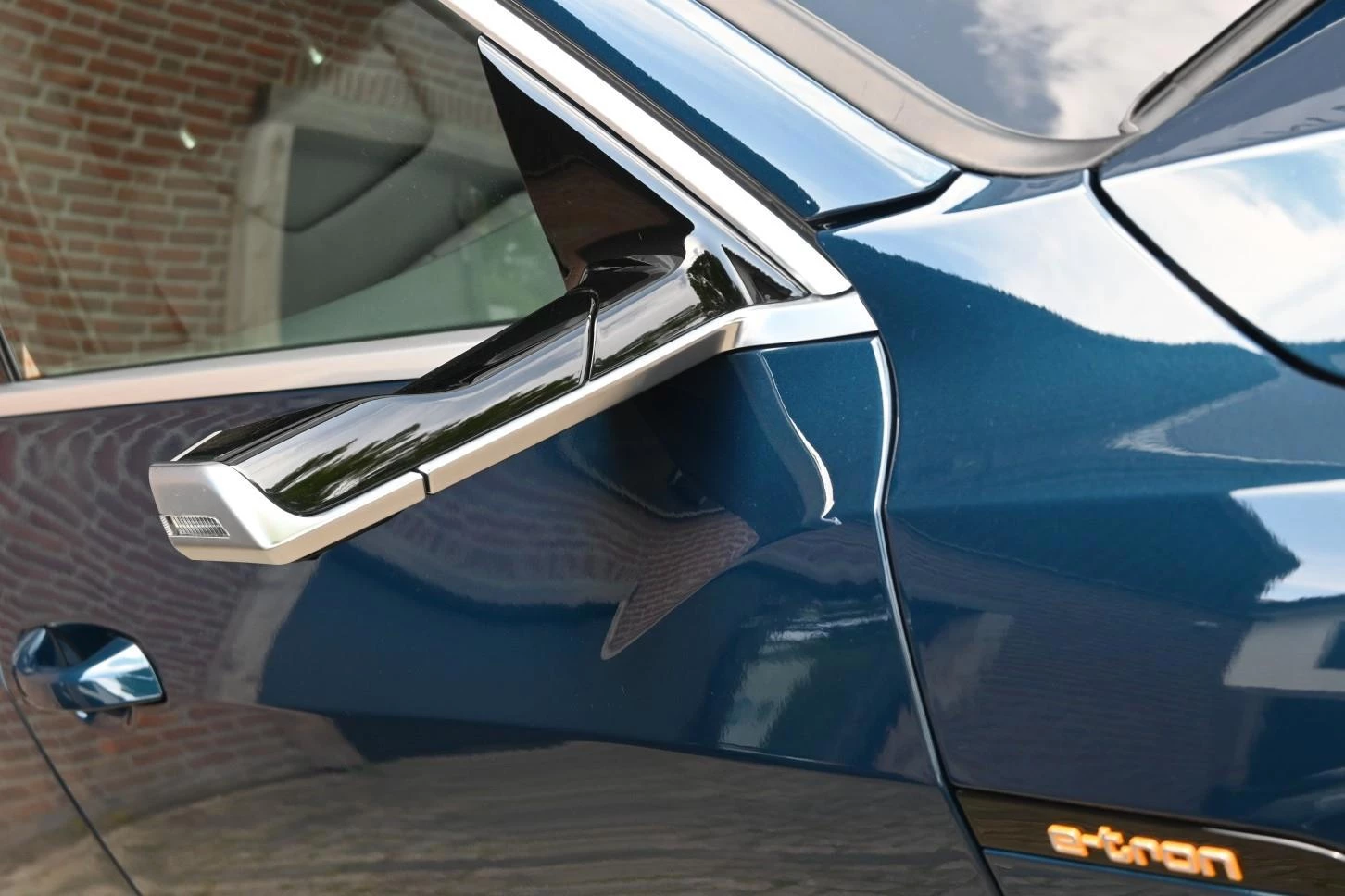 Hoofdafbeelding Audi e-tron