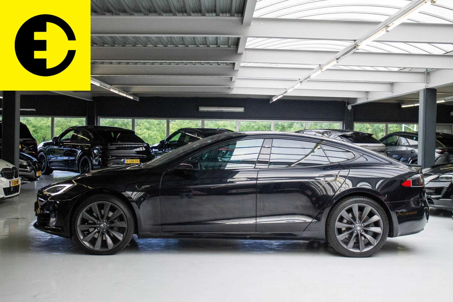Hoofdafbeelding Tesla Model S