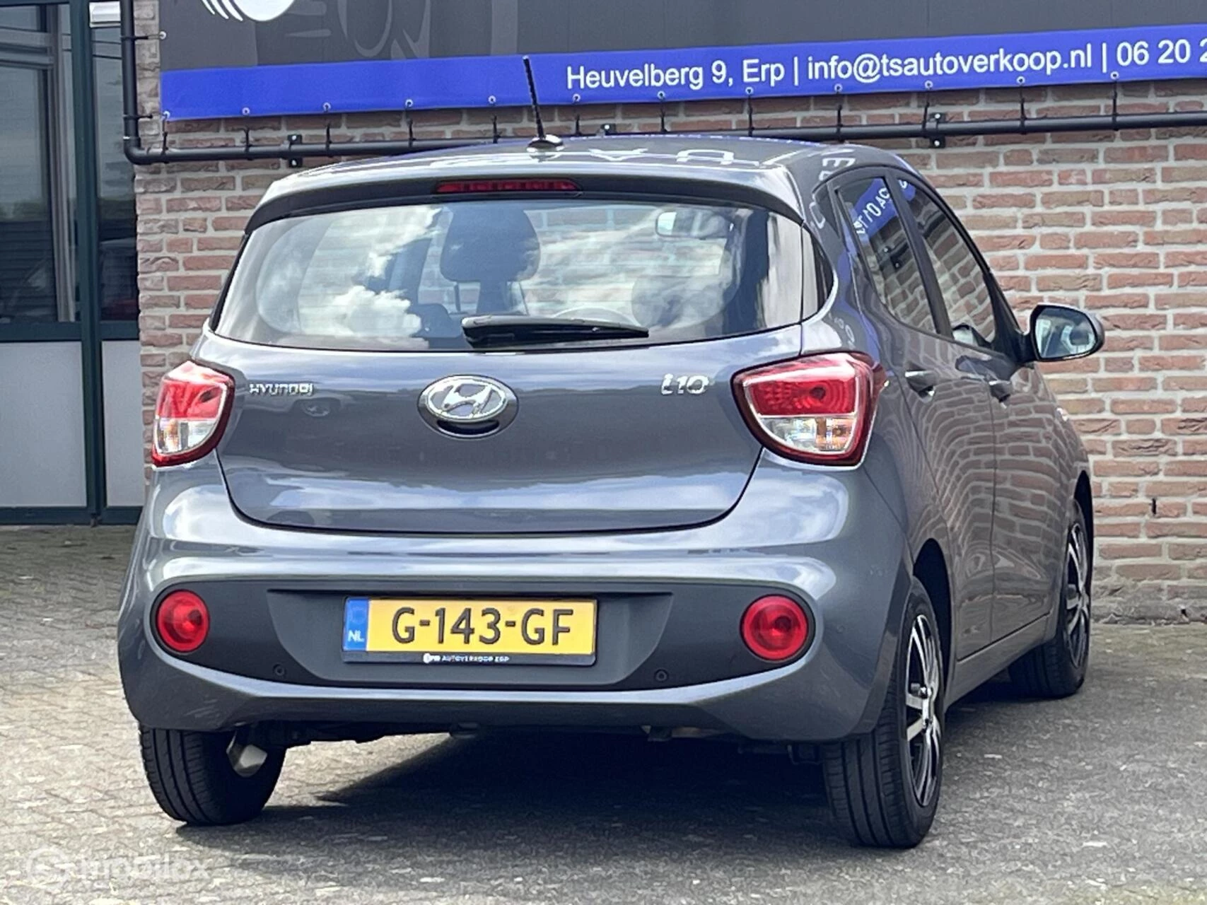 Hoofdafbeelding Hyundai i10