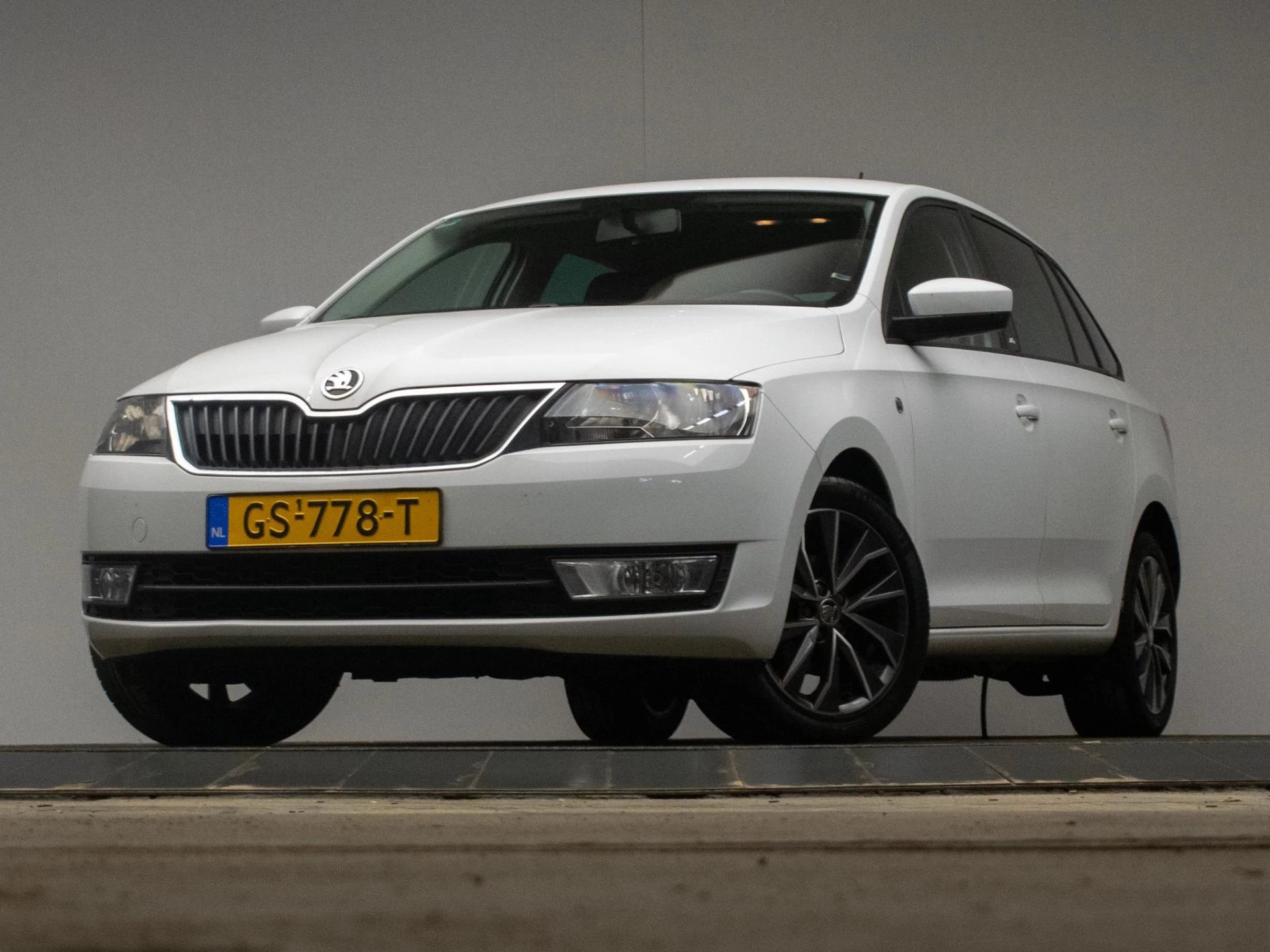 Hoofdafbeelding Škoda Rapid