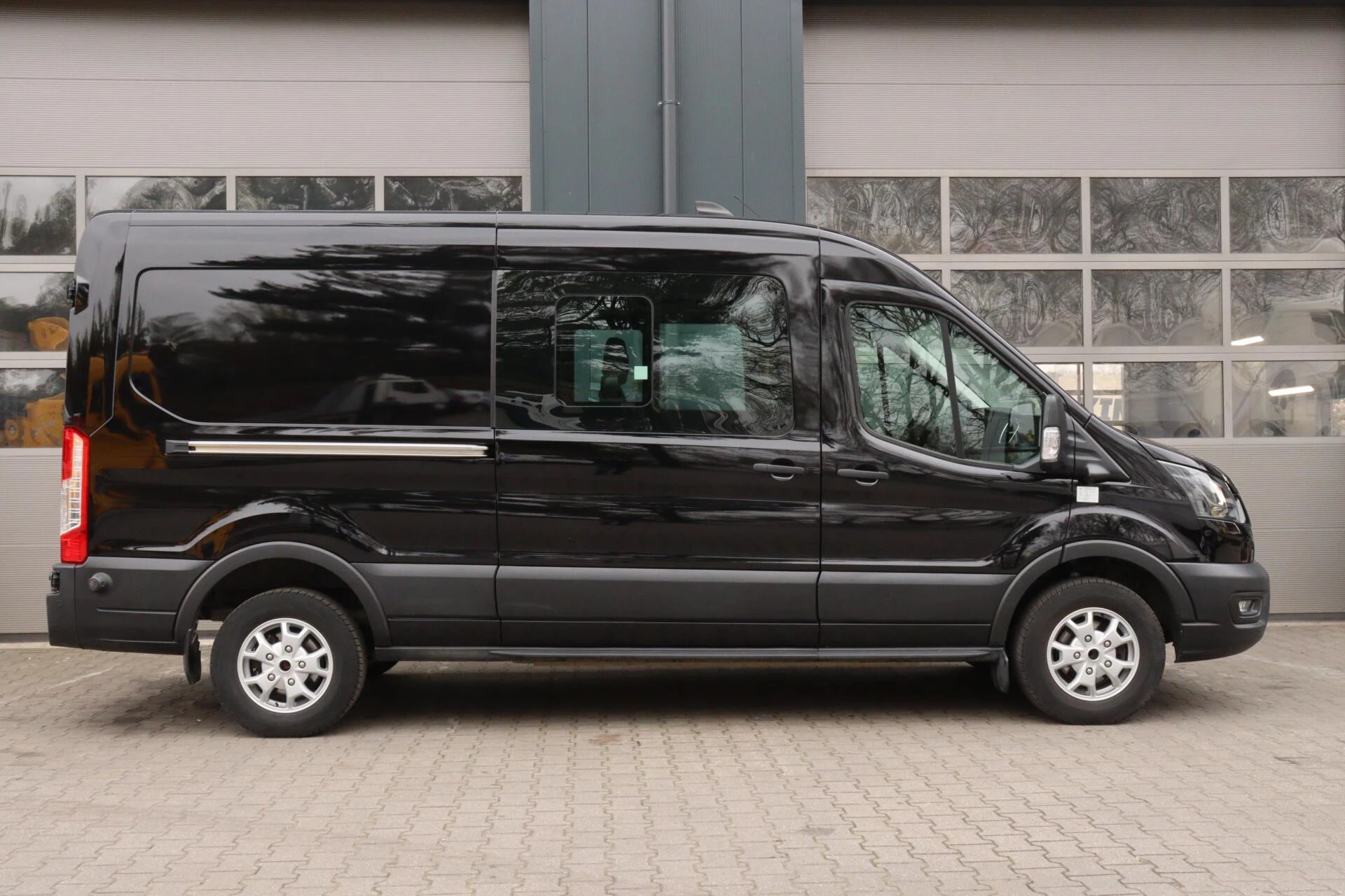 Hoofdafbeelding Ford E-Transit