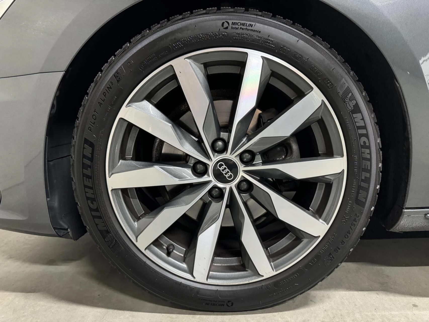 Hoofdafbeelding Audi A4