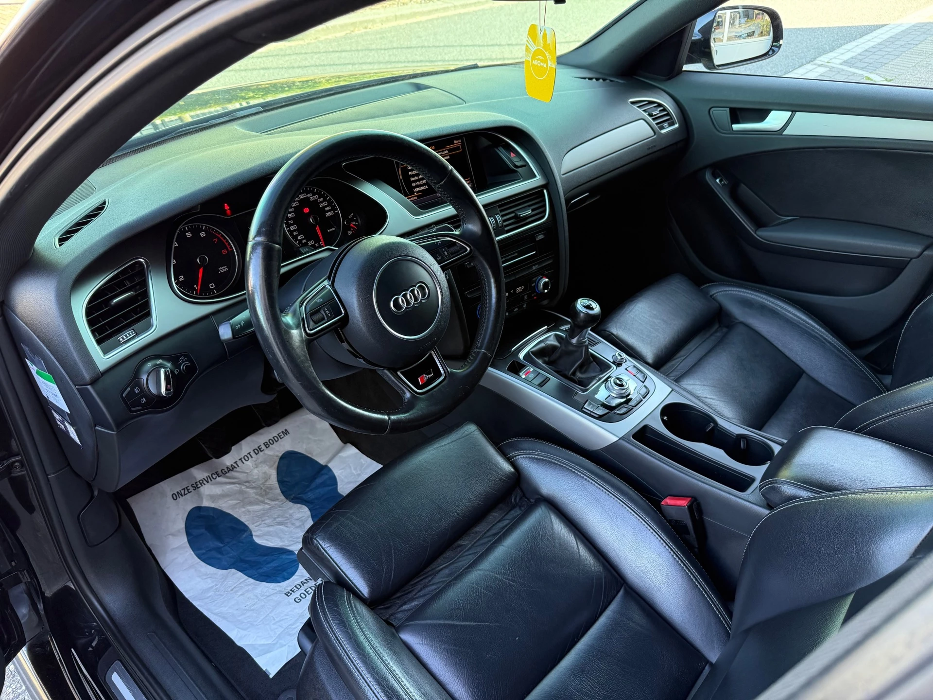 Hoofdafbeelding Audi A4
