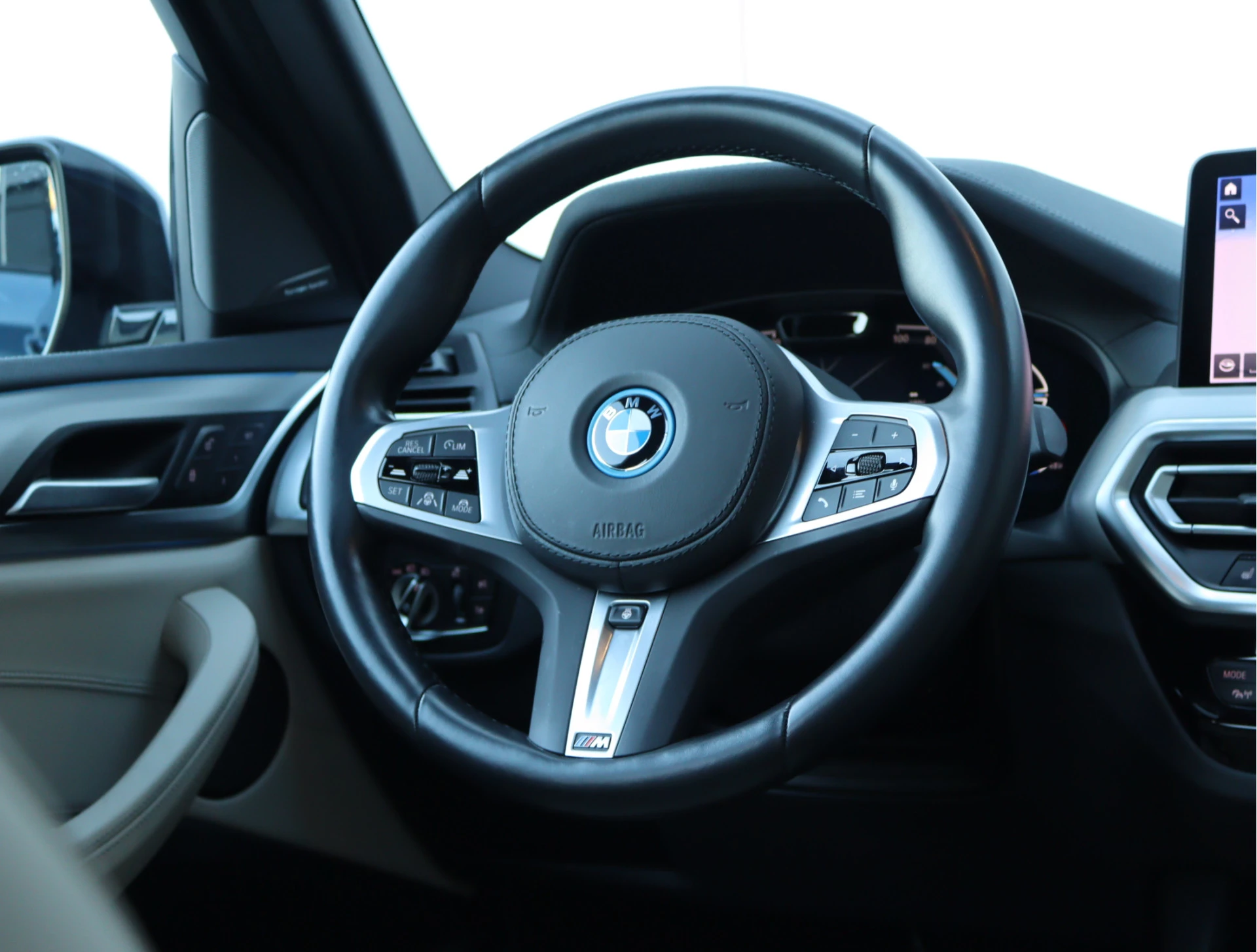 Hoofdafbeelding BMW iX3