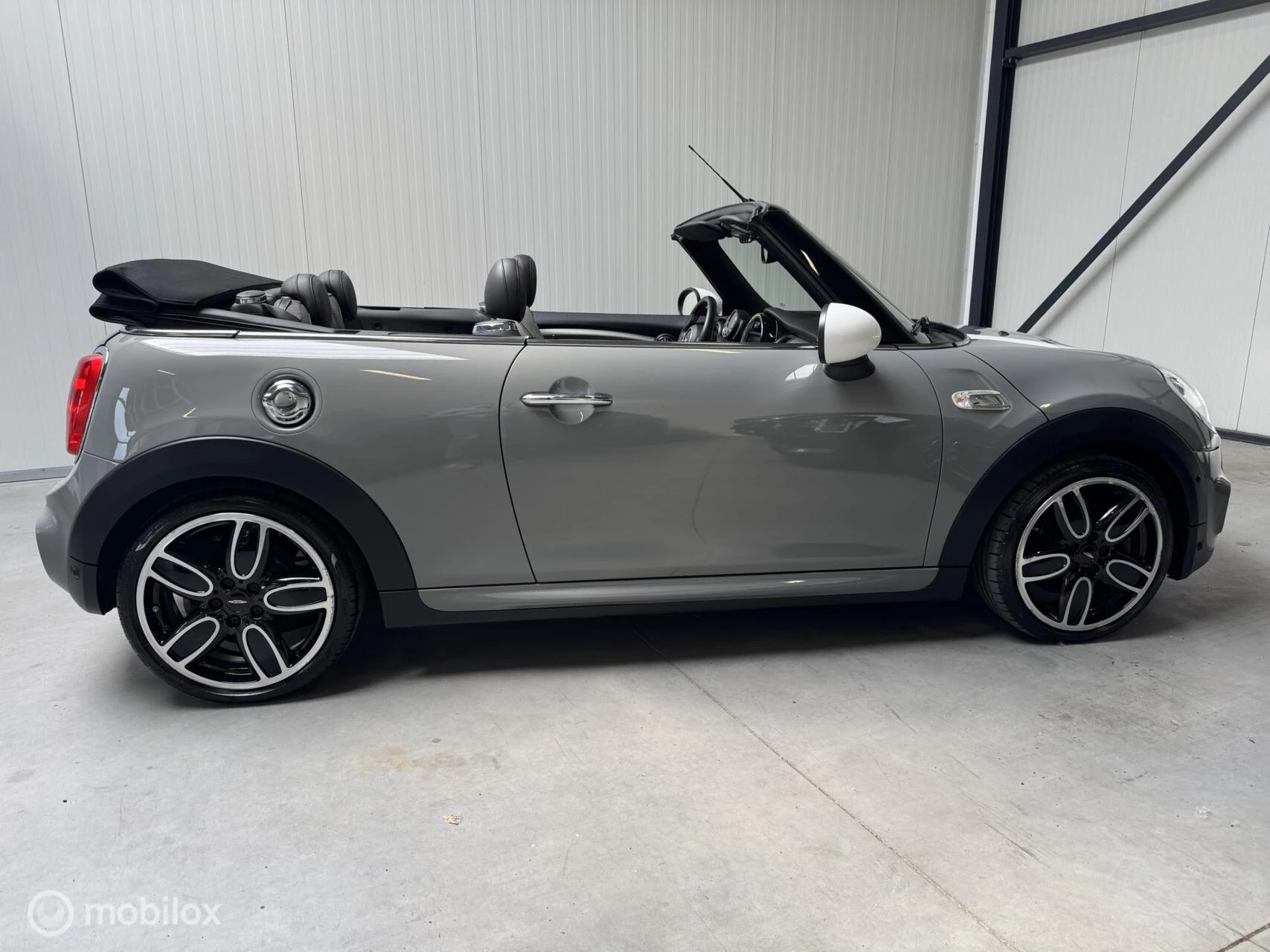 Hoofdafbeelding MINI Cooper S Cabrio