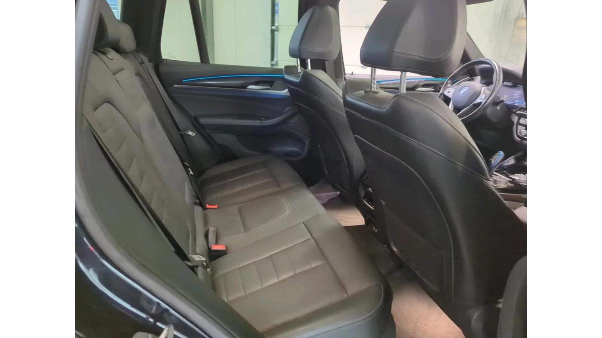 Hoofdafbeelding BMW iX3