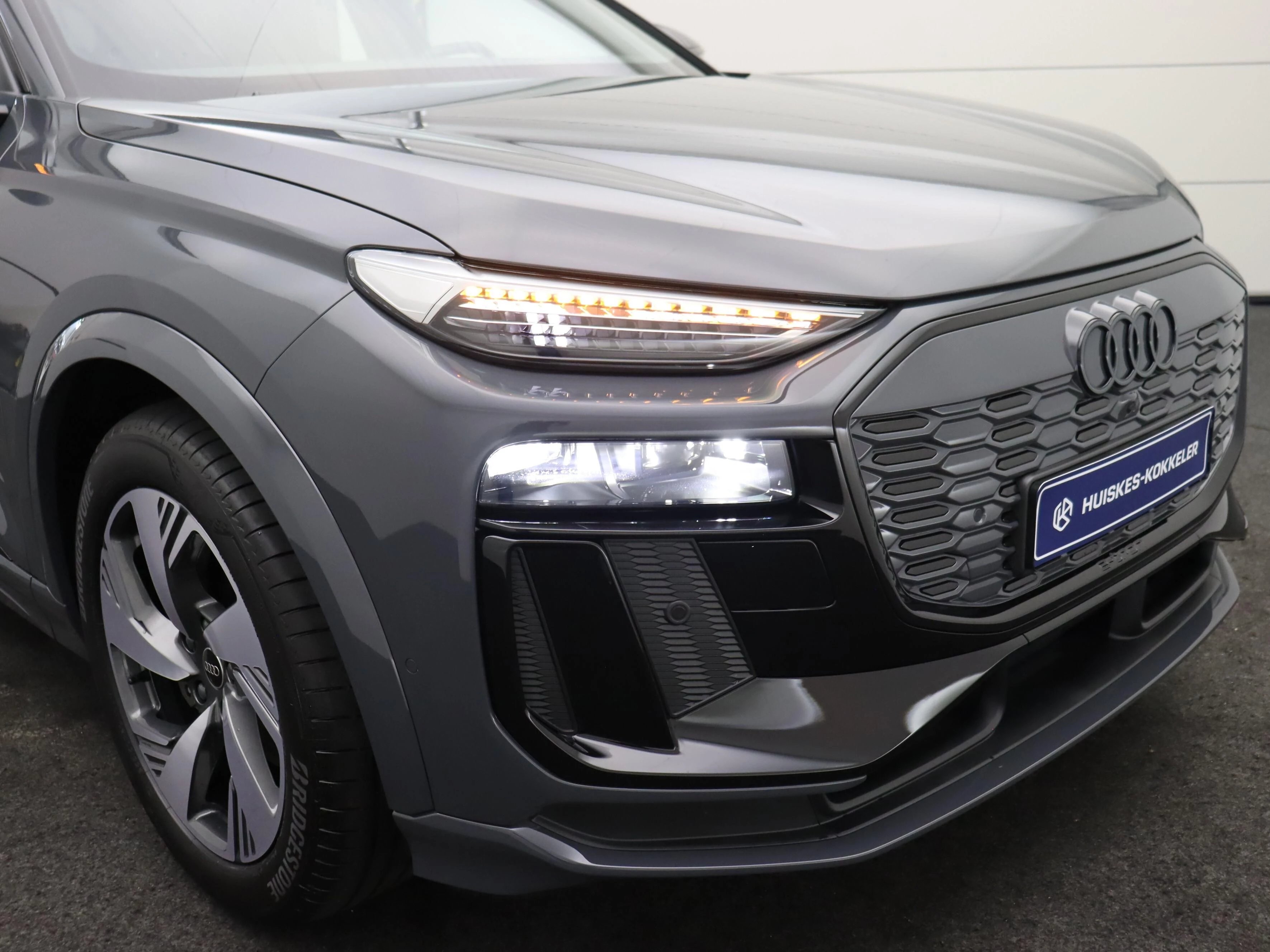 Hoofdafbeelding Audi Q6 e-tron