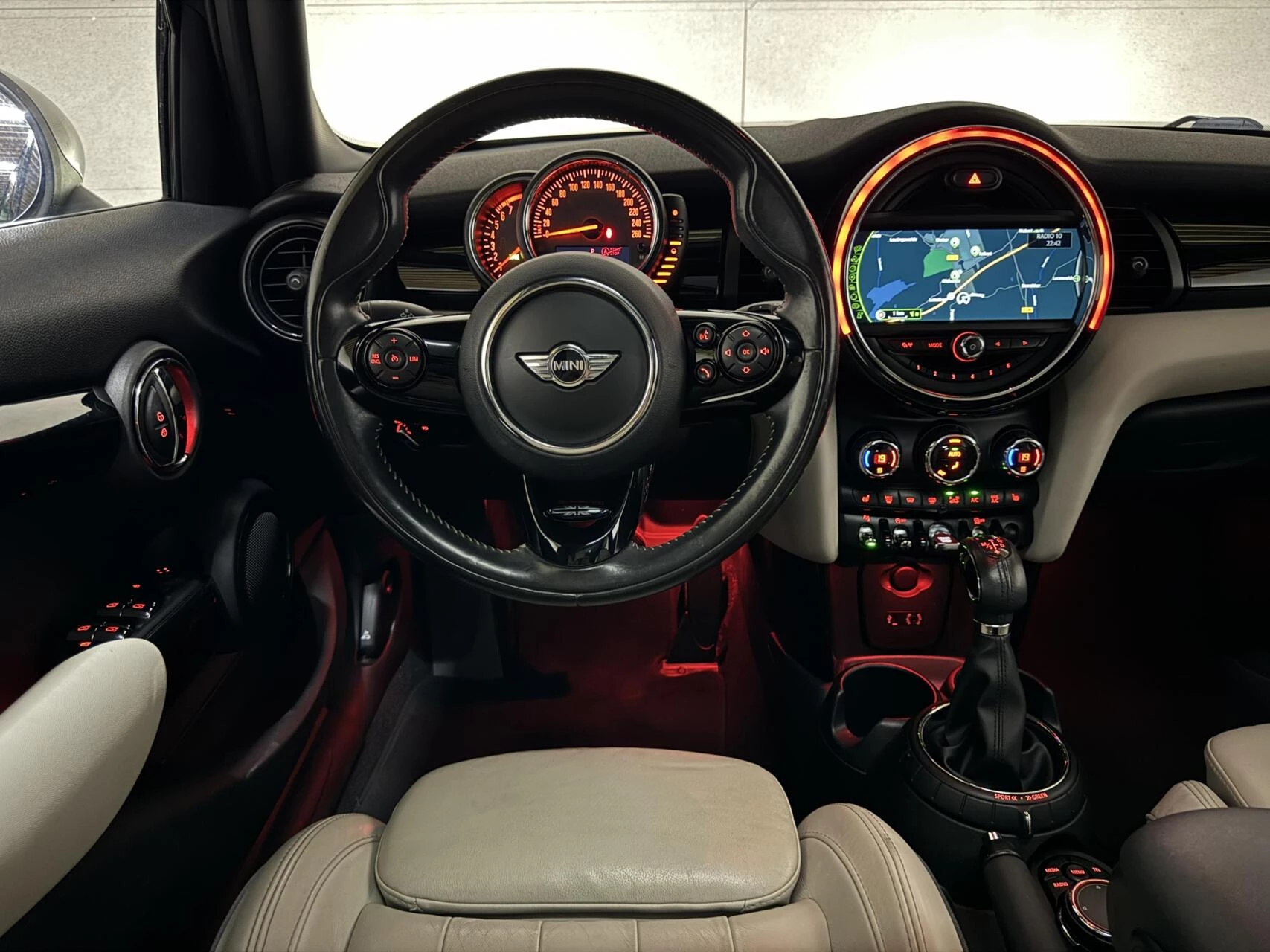 Hoofdafbeelding MINI Cooper