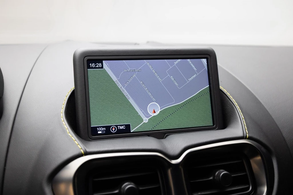 Hoofdafbeelding Aston Martin V8 Vantage