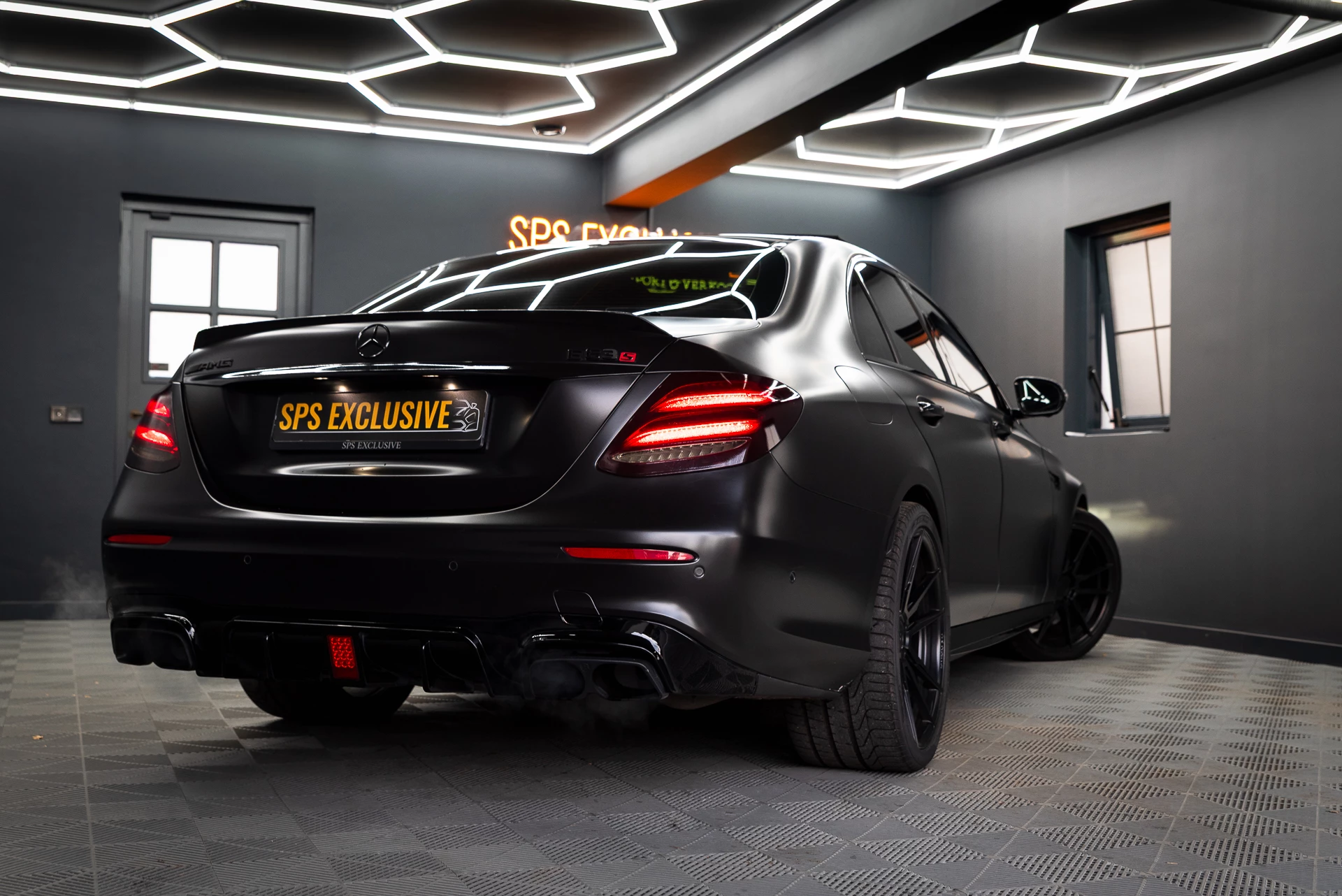 Hoofdafbeelding Mercedes-Benz E-Klasse