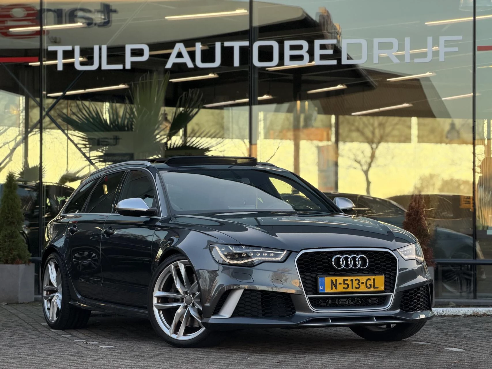 Hoofdafbeelding Audi RS6