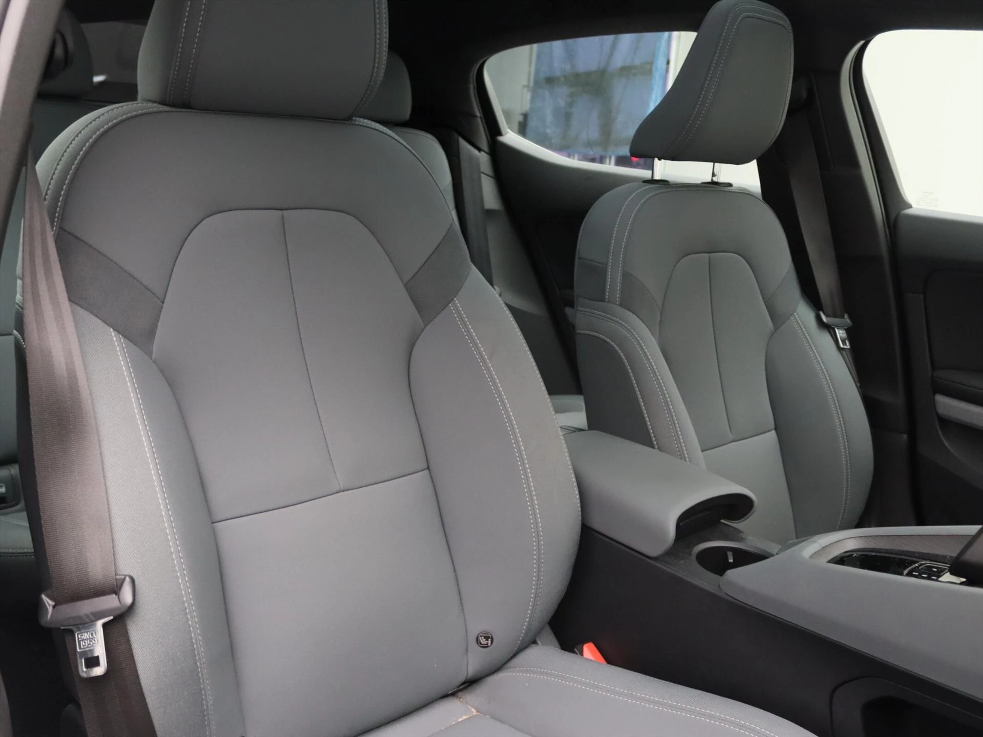 Hoofdafbeelding Polestar 2