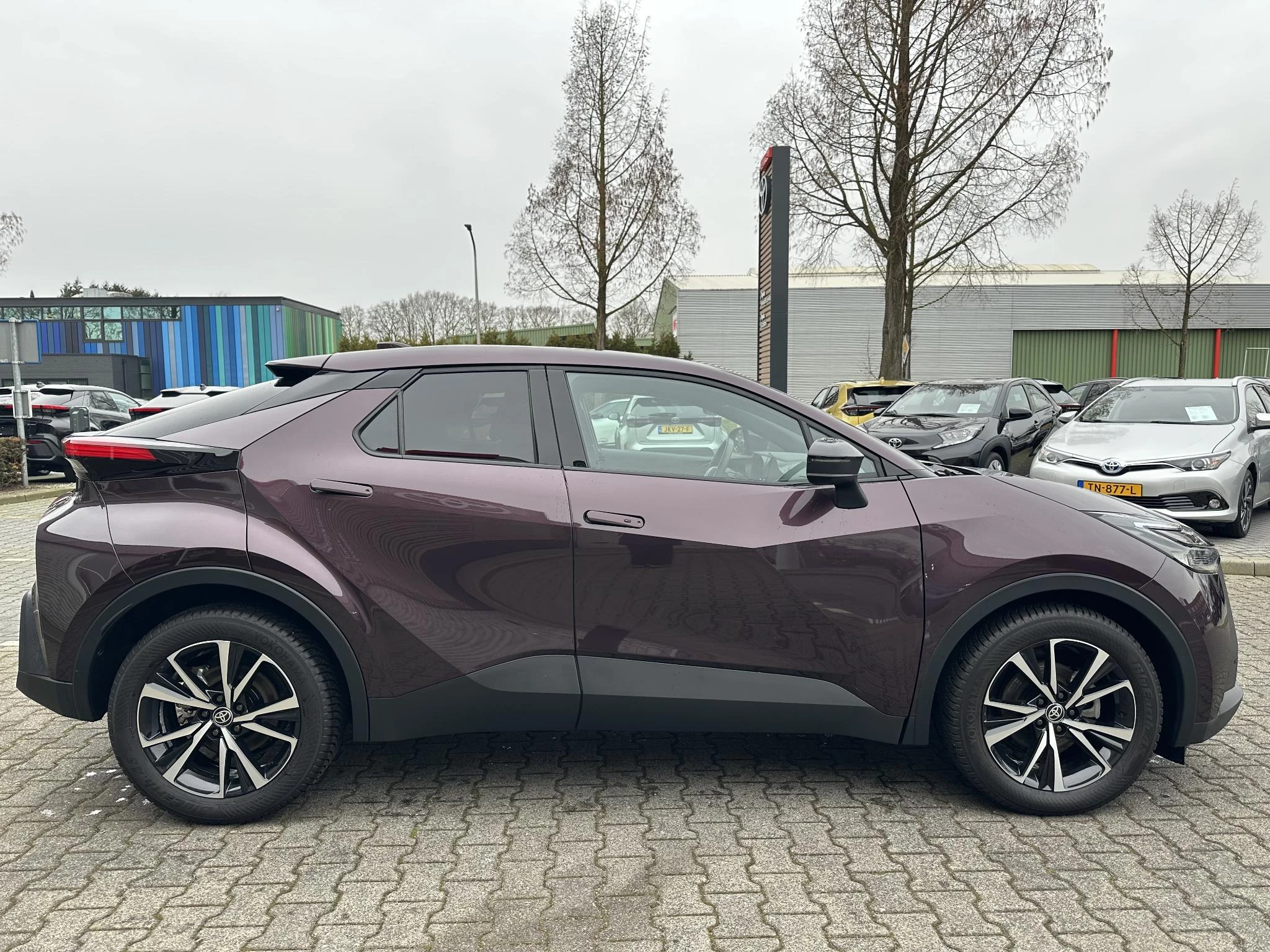 Hoofdafbeelding Toyota C-HR