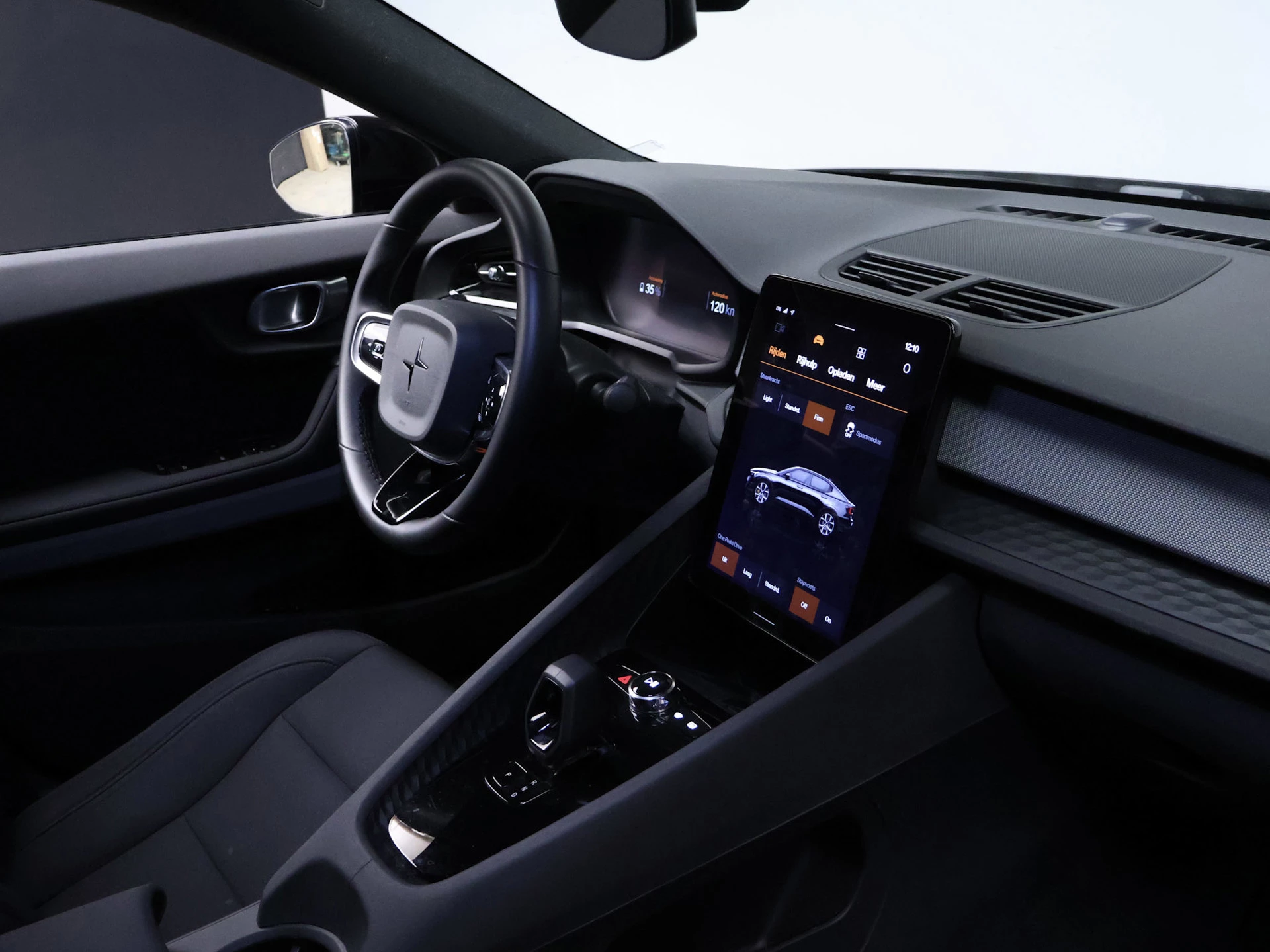 Hoofdafbeelding Polestar 2
