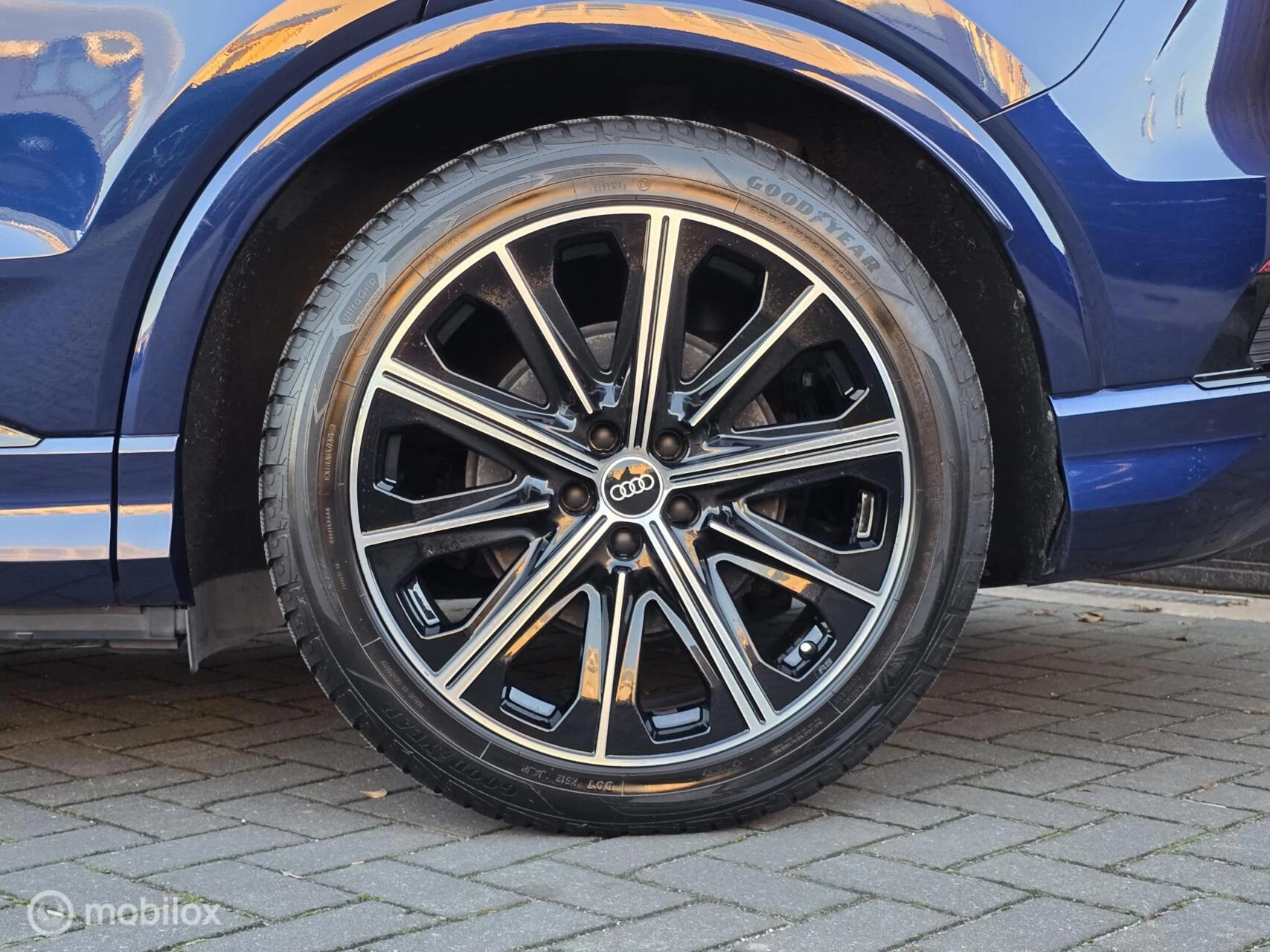 Hoofdafbeelding Audi Q4 e-tron