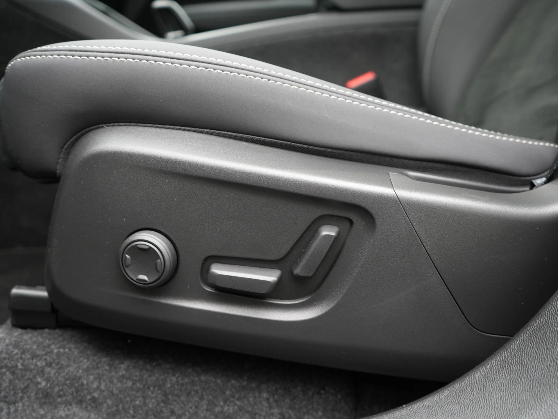 Hoofdafbeelding Volvo EC40