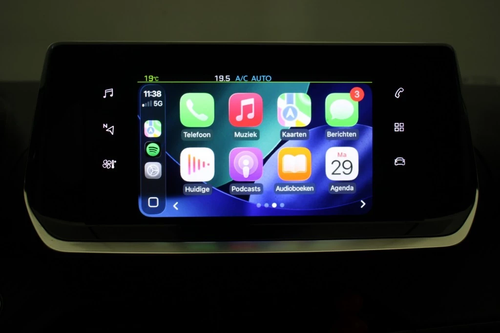 Hoofdafbeelding Peugeot e-208