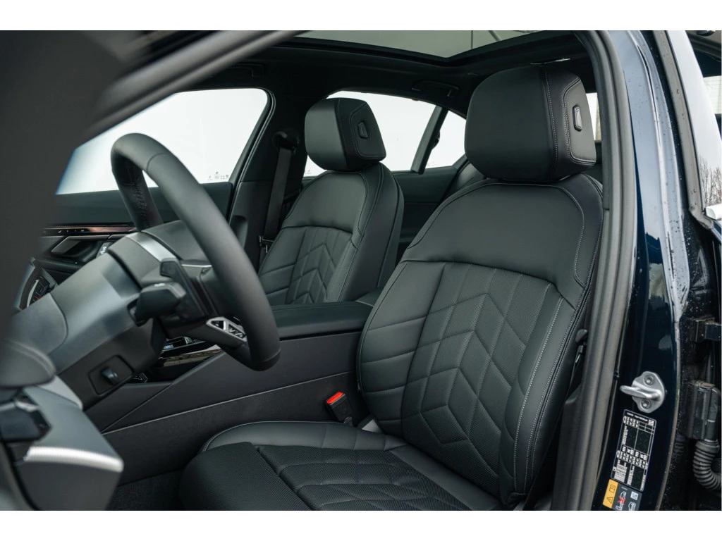 Hoofdafbeelding BMW i5