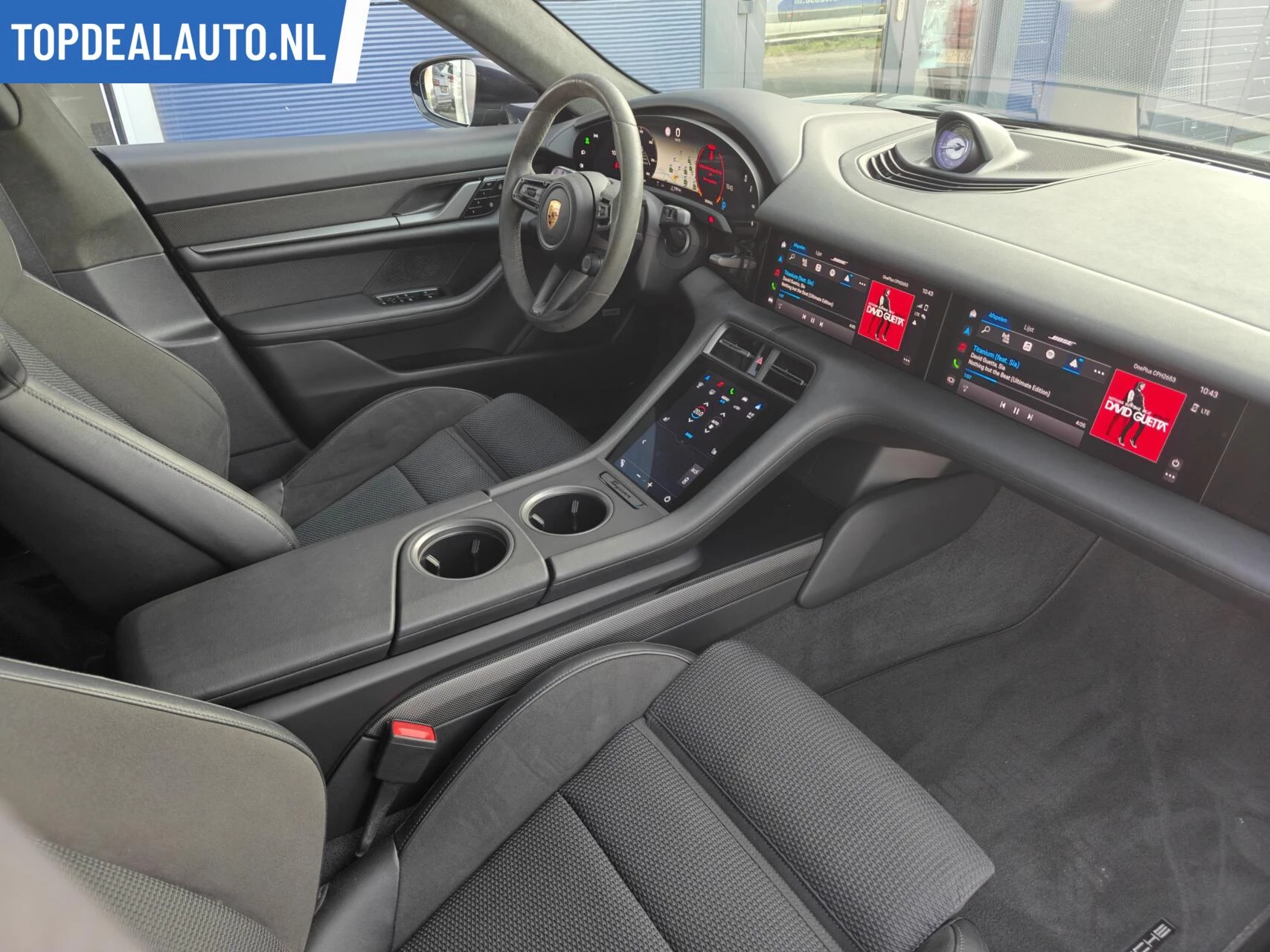 Hoofdafbeelding Porsche Taycan