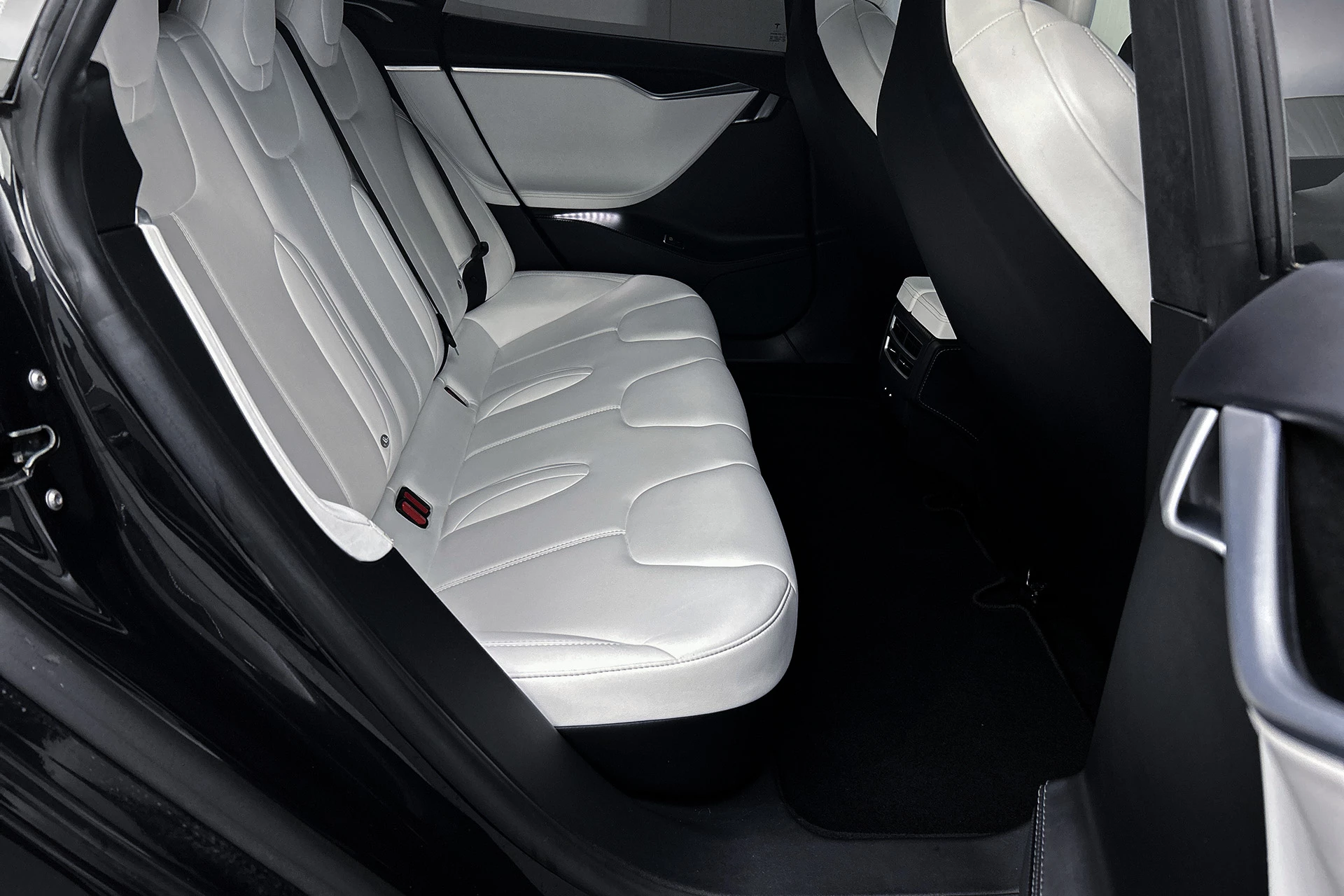 Hoofdafbeelding Tesla Model S