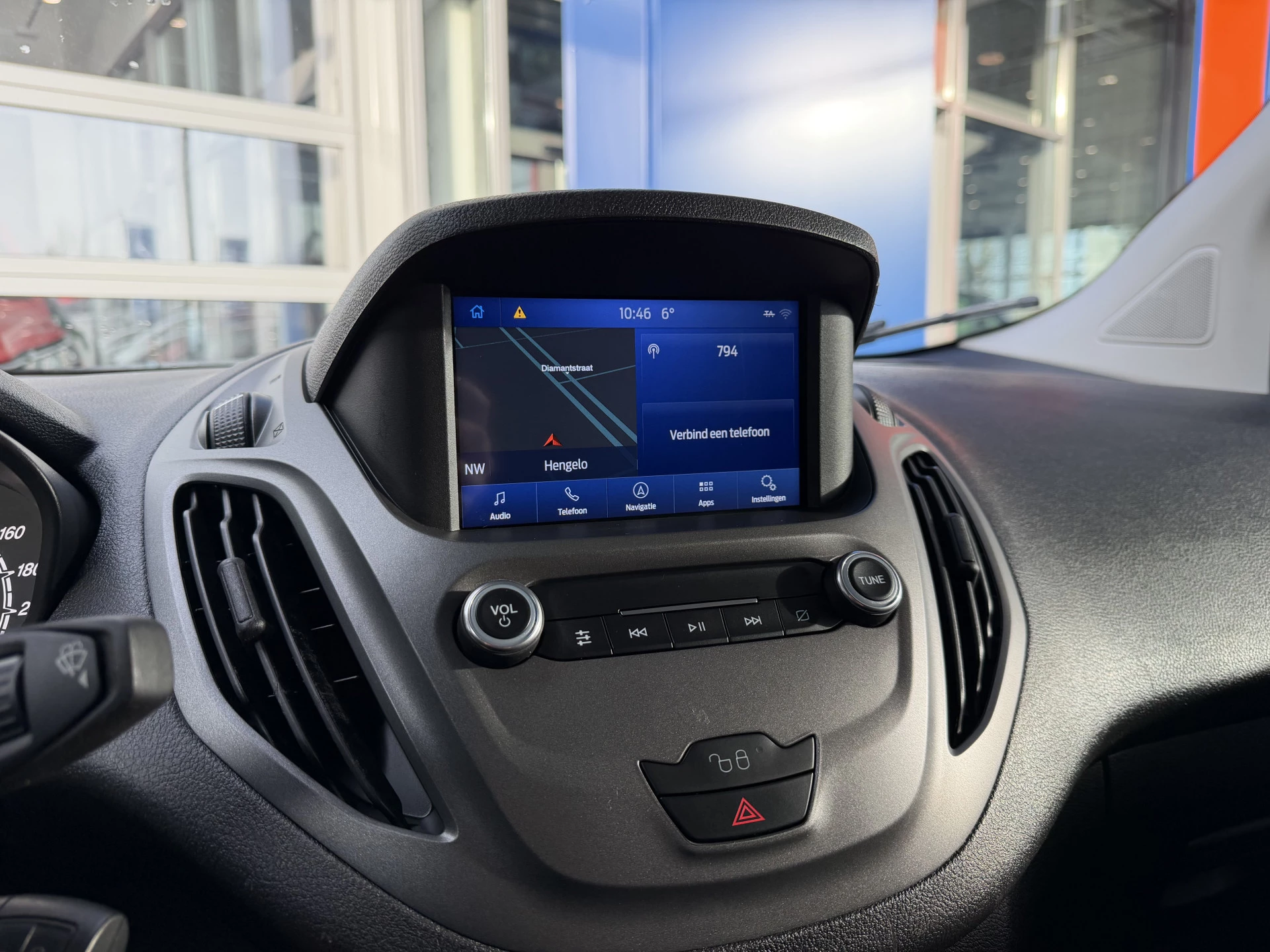 Hoofdafbeelding Ford Transit Courier