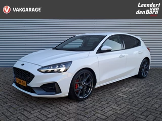 Ford Focus 2.3 EcoBoost ST-X Performance | ST -3 | 19 " LM | Recaro Stoelen | Navi | Cruise adaptive | Camera | 280 PK!!