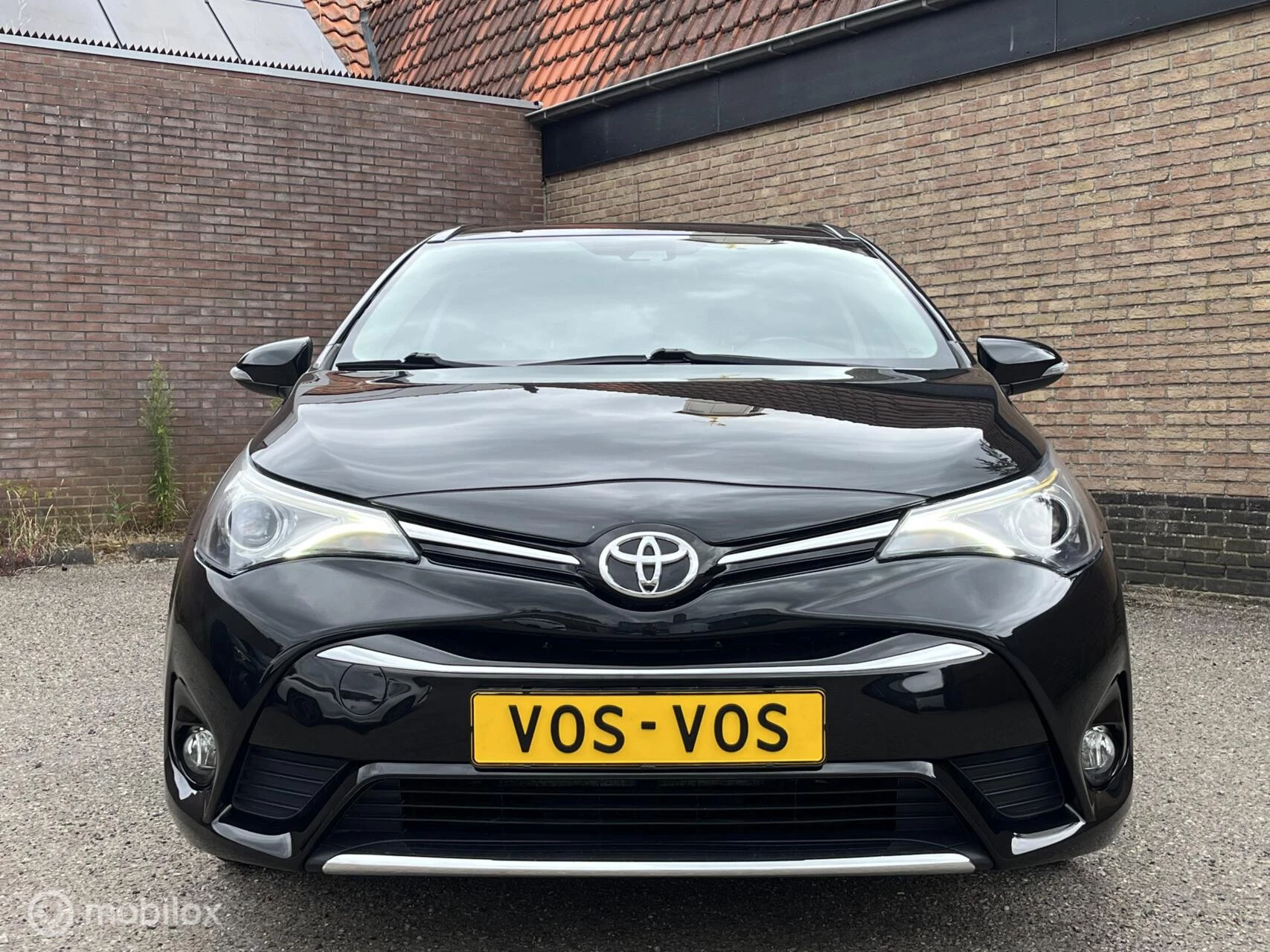Hoofdafbeelding Toyota Avensis