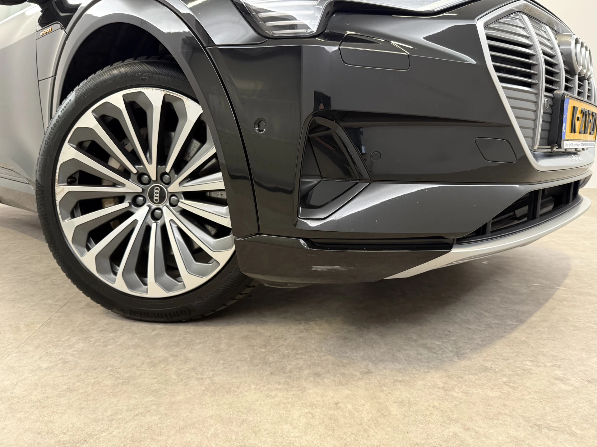 Hoofdafbeelding Audi e-tron