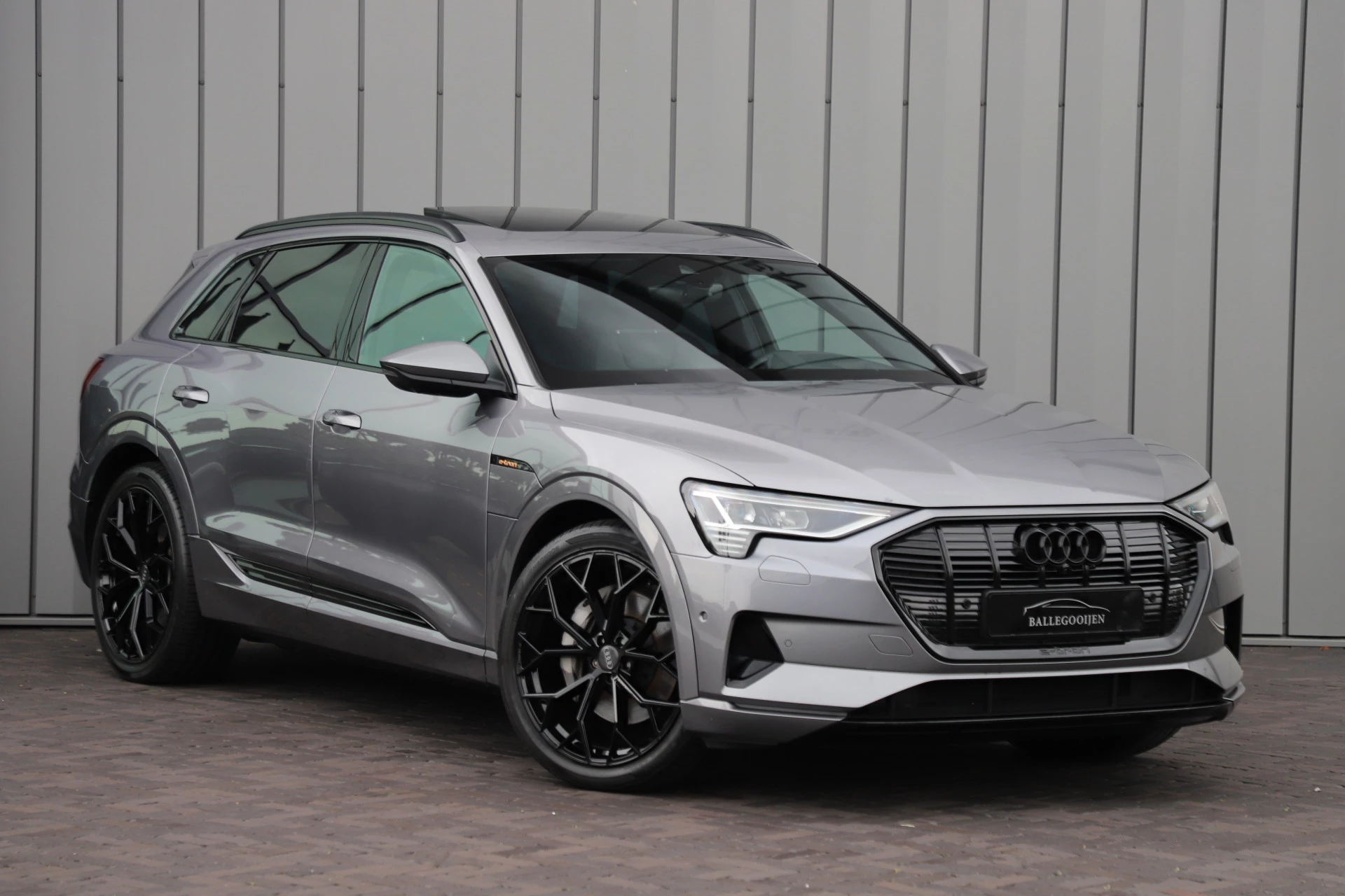 Hoofdafbeelding Audi e-tron