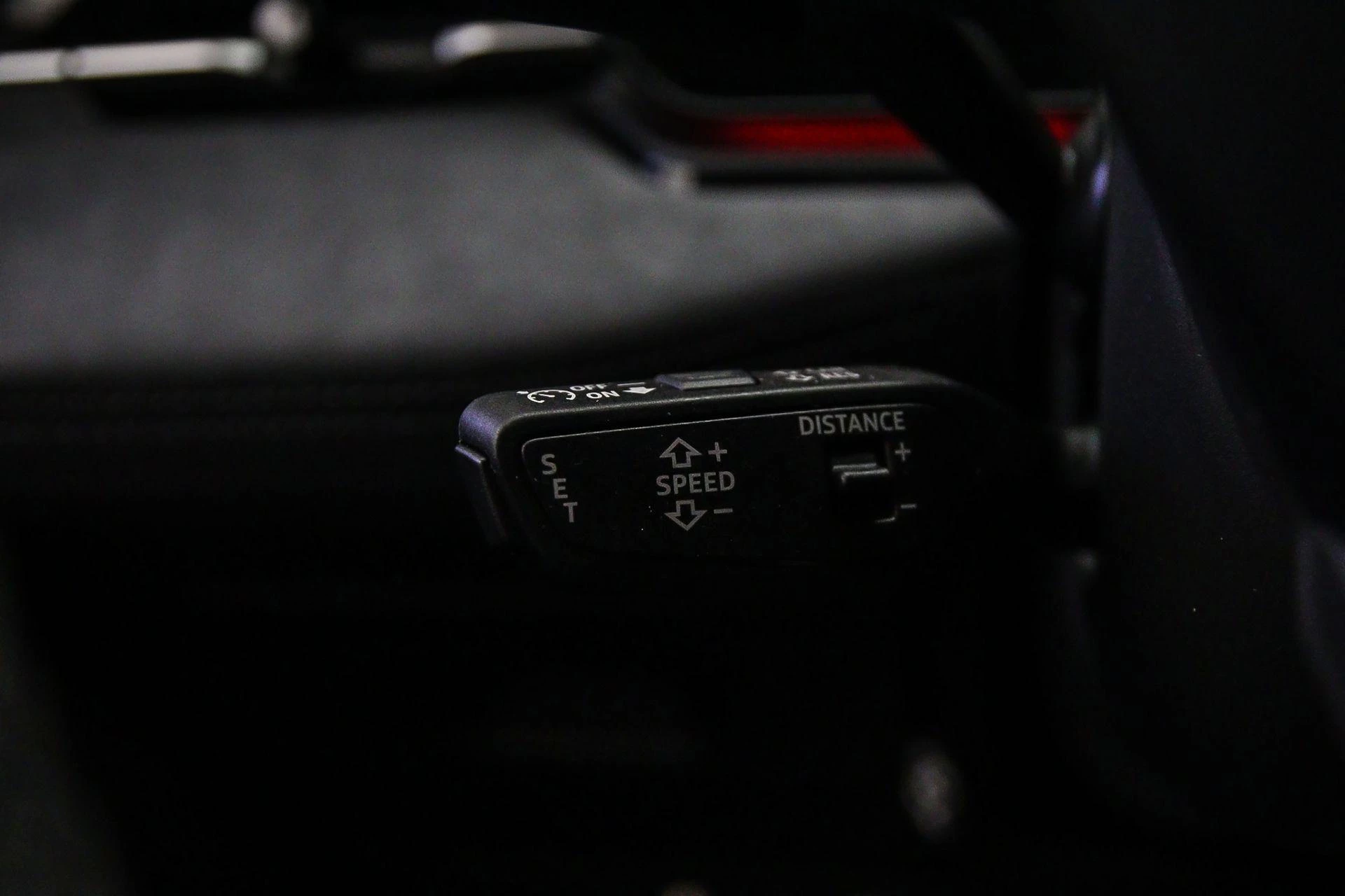 Hoofdafbeelding Audi A6 Avant e-tron