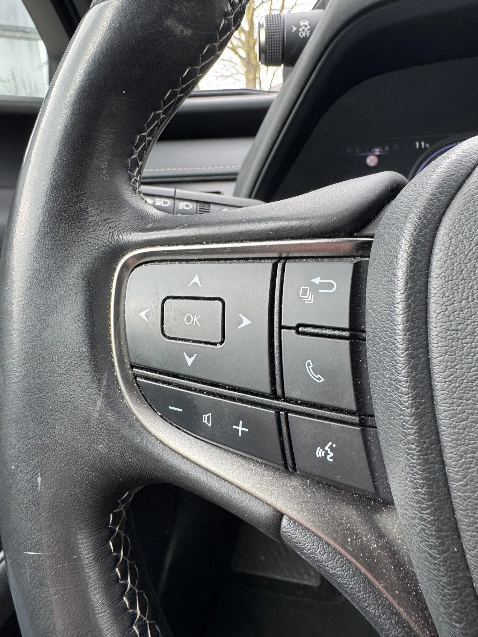 Hoofdafbeelding Lexus UX