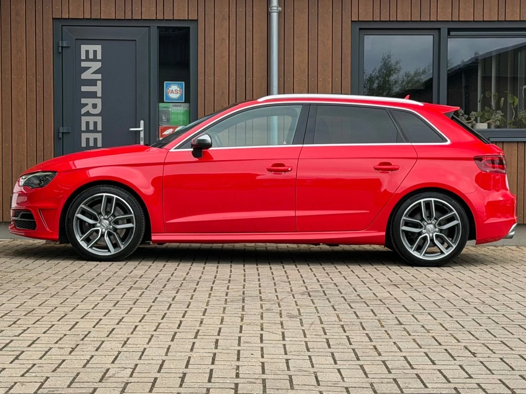 Hoofdafbeelding Audi S3