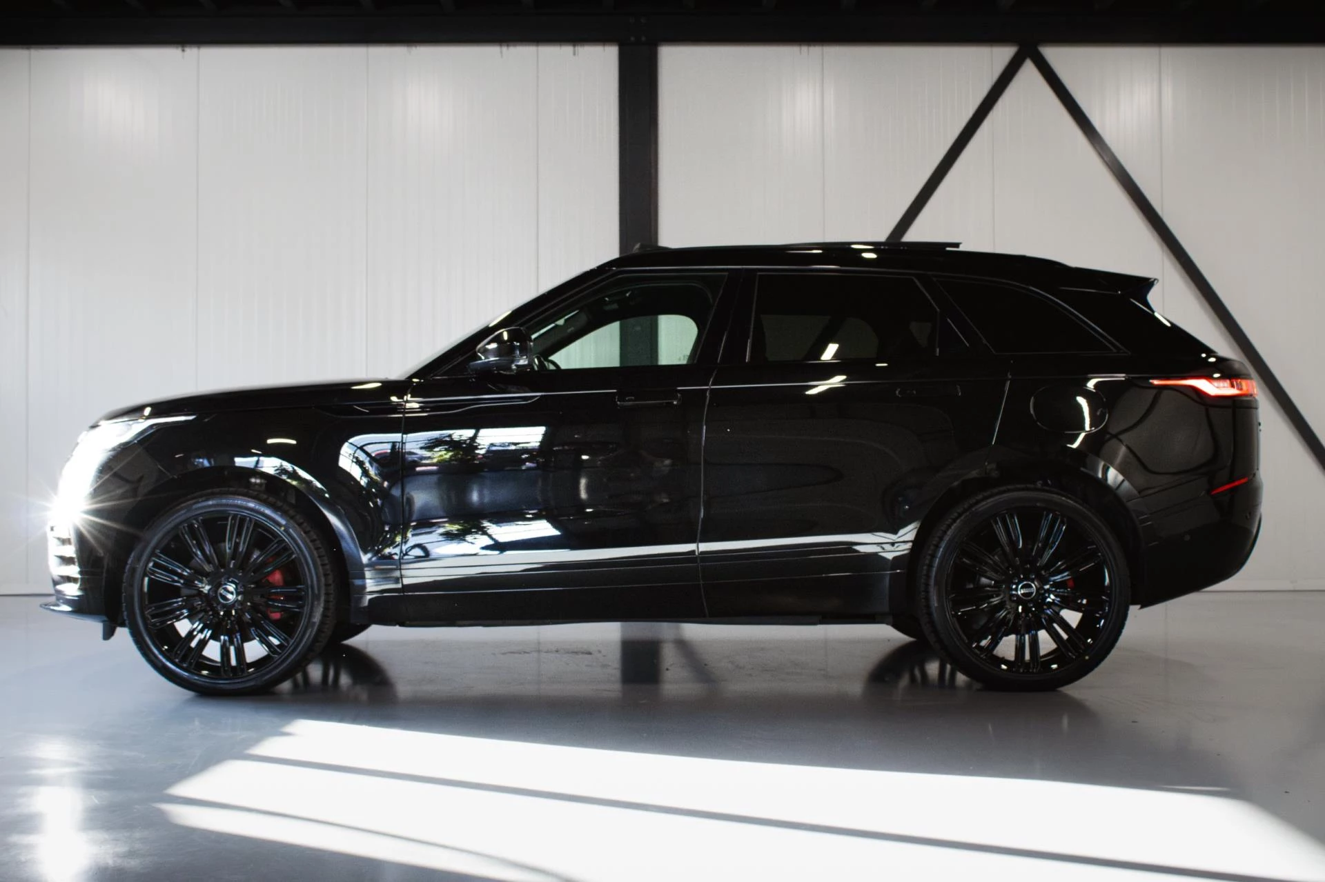 Hoofdafbeelding Land Rover Range Rover Velar