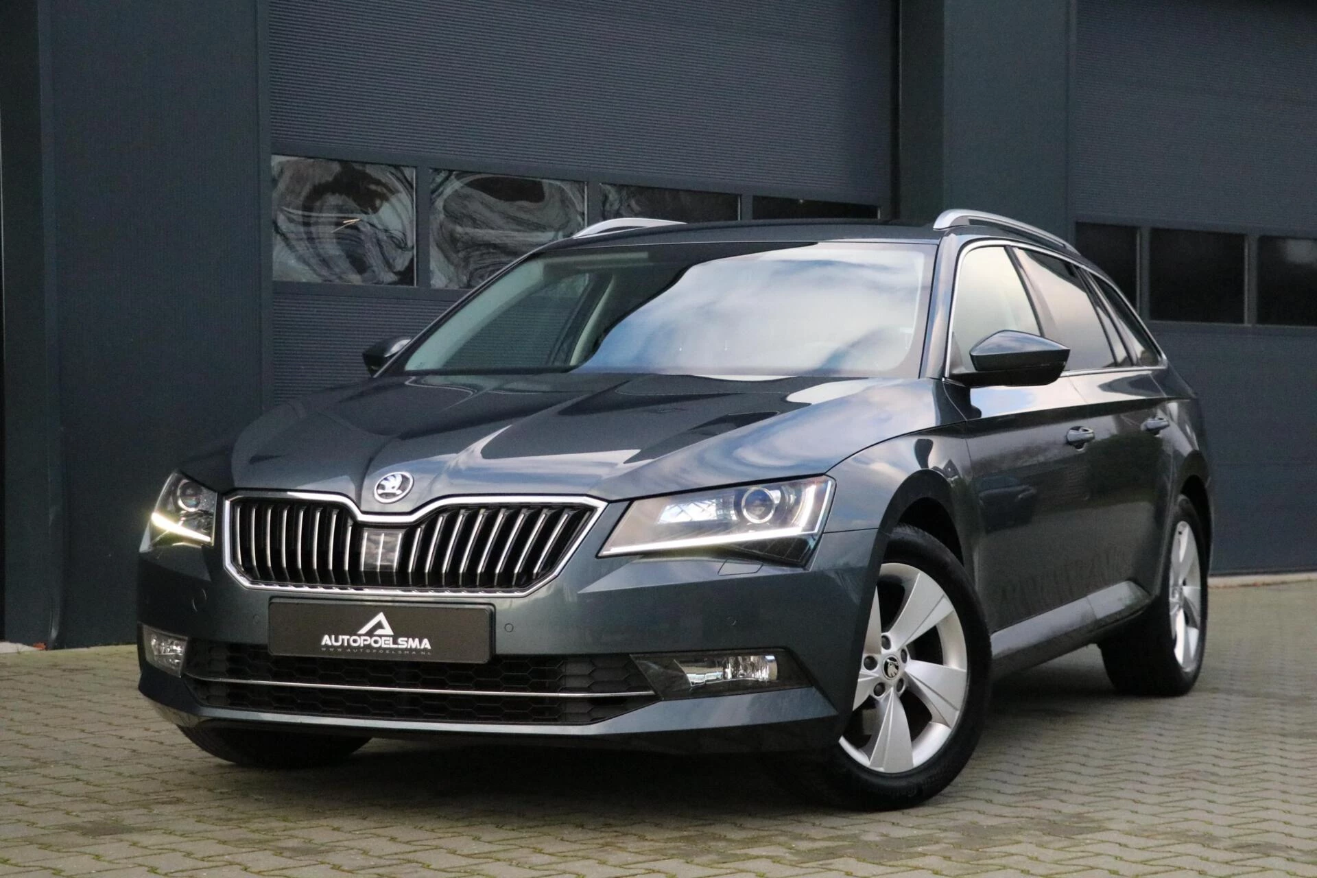 Hoofdafbeelding Škoda Superb