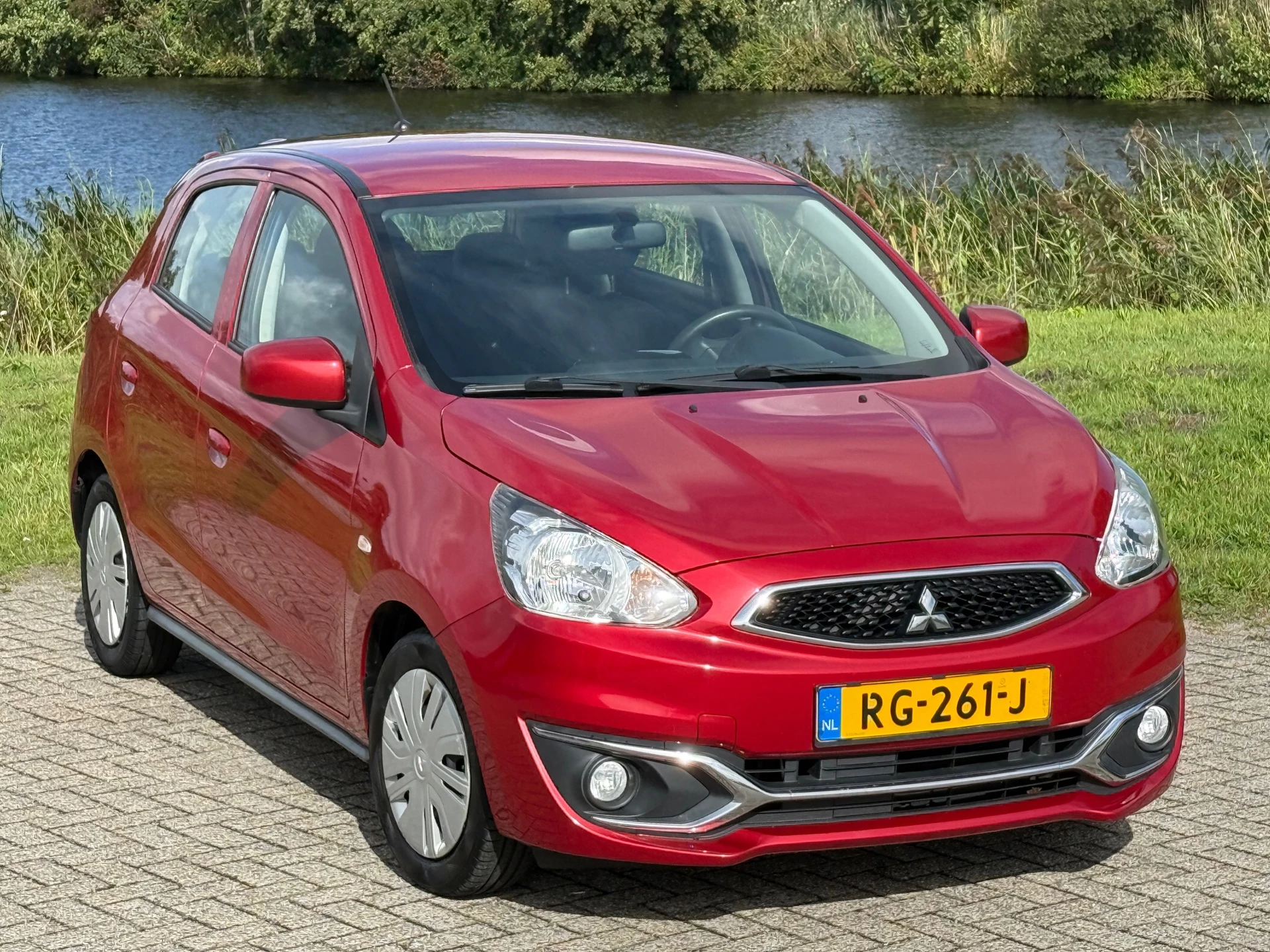 Hoofdafbeelding Mitsubishi Space Star